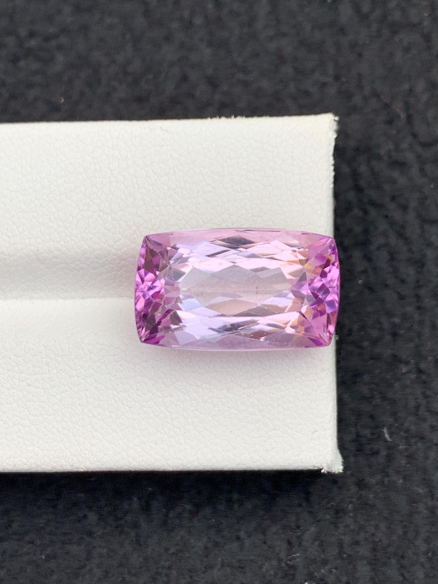 Kunzite Pink Faceted 16 ct - Fine Jewelry Gemstone