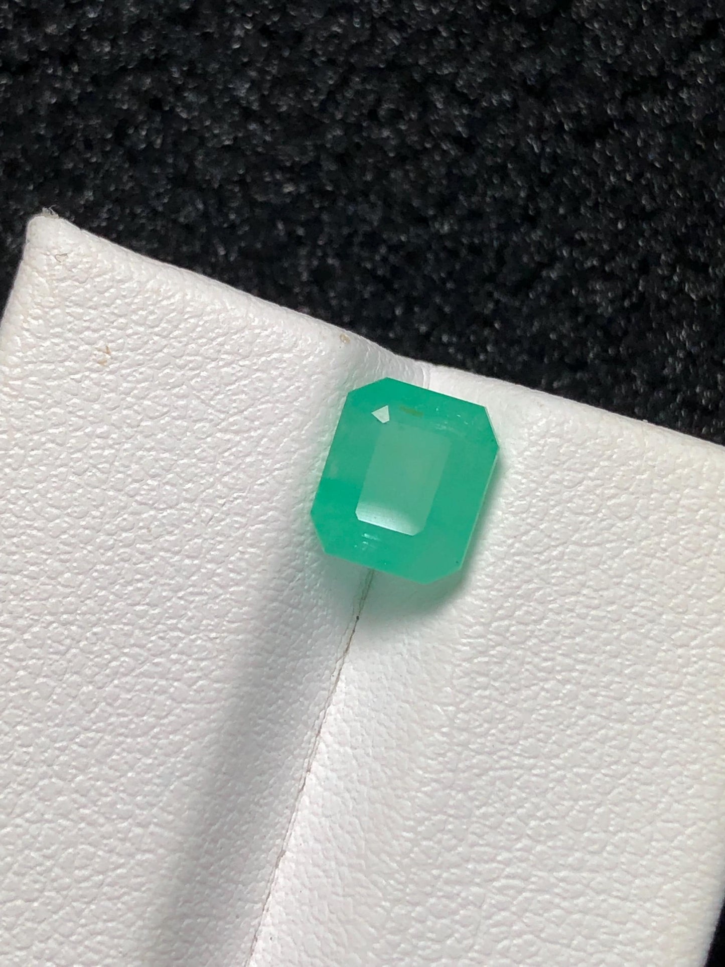 Emerald Faceted 1.85 ct - Panjsher Mine Afghanistan