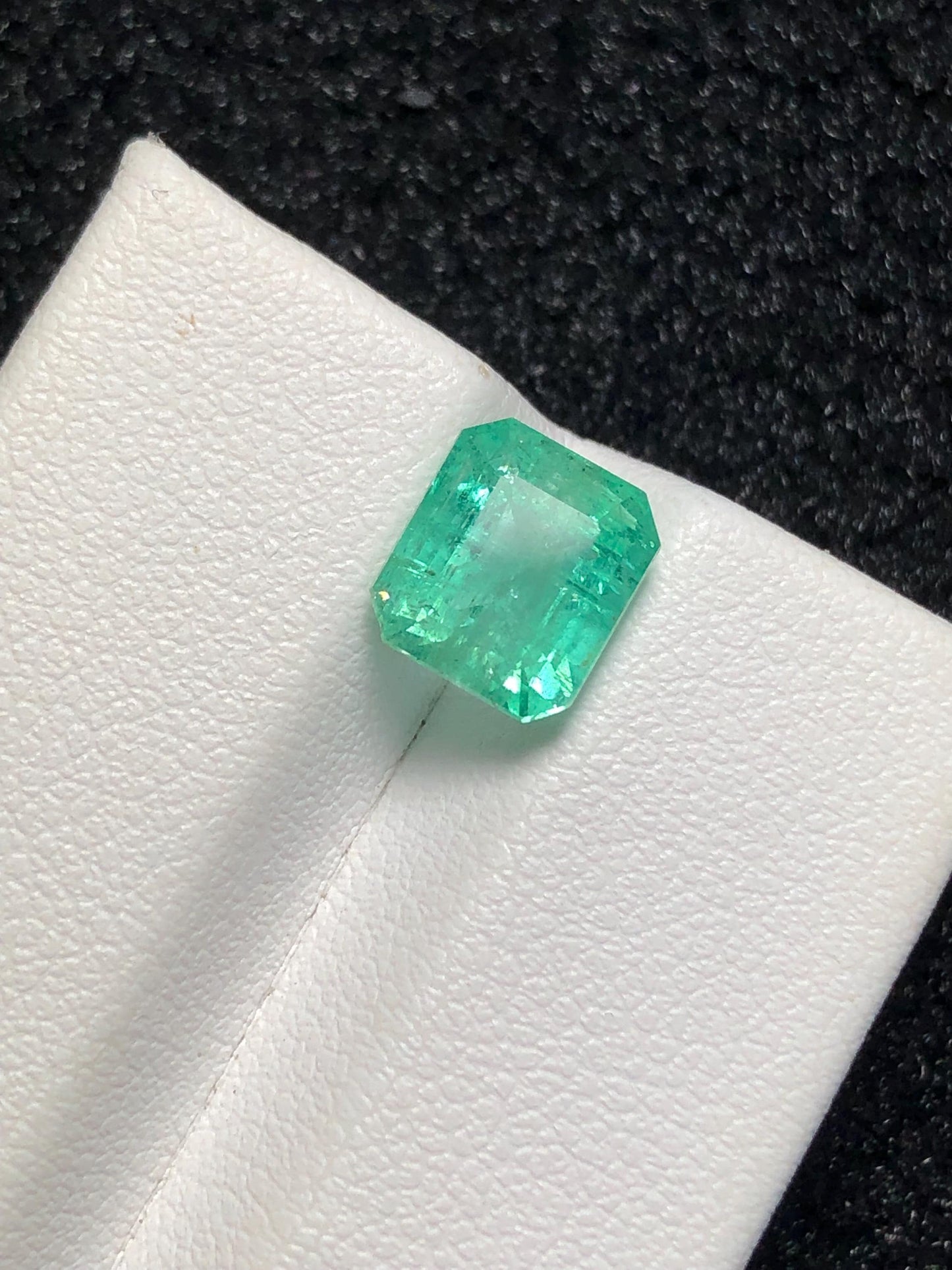 Emerald Faceted 2.65 ct - Panjsher Mine Afghanistan