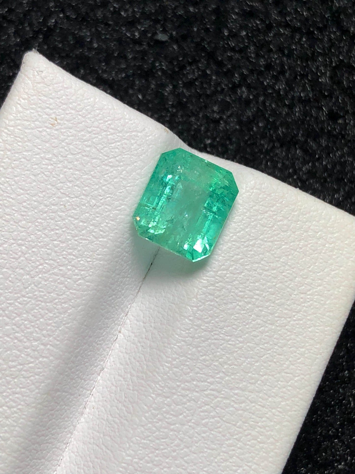 Emerald Faceted 2.65 ct - Panjsher Mine Afghanistan