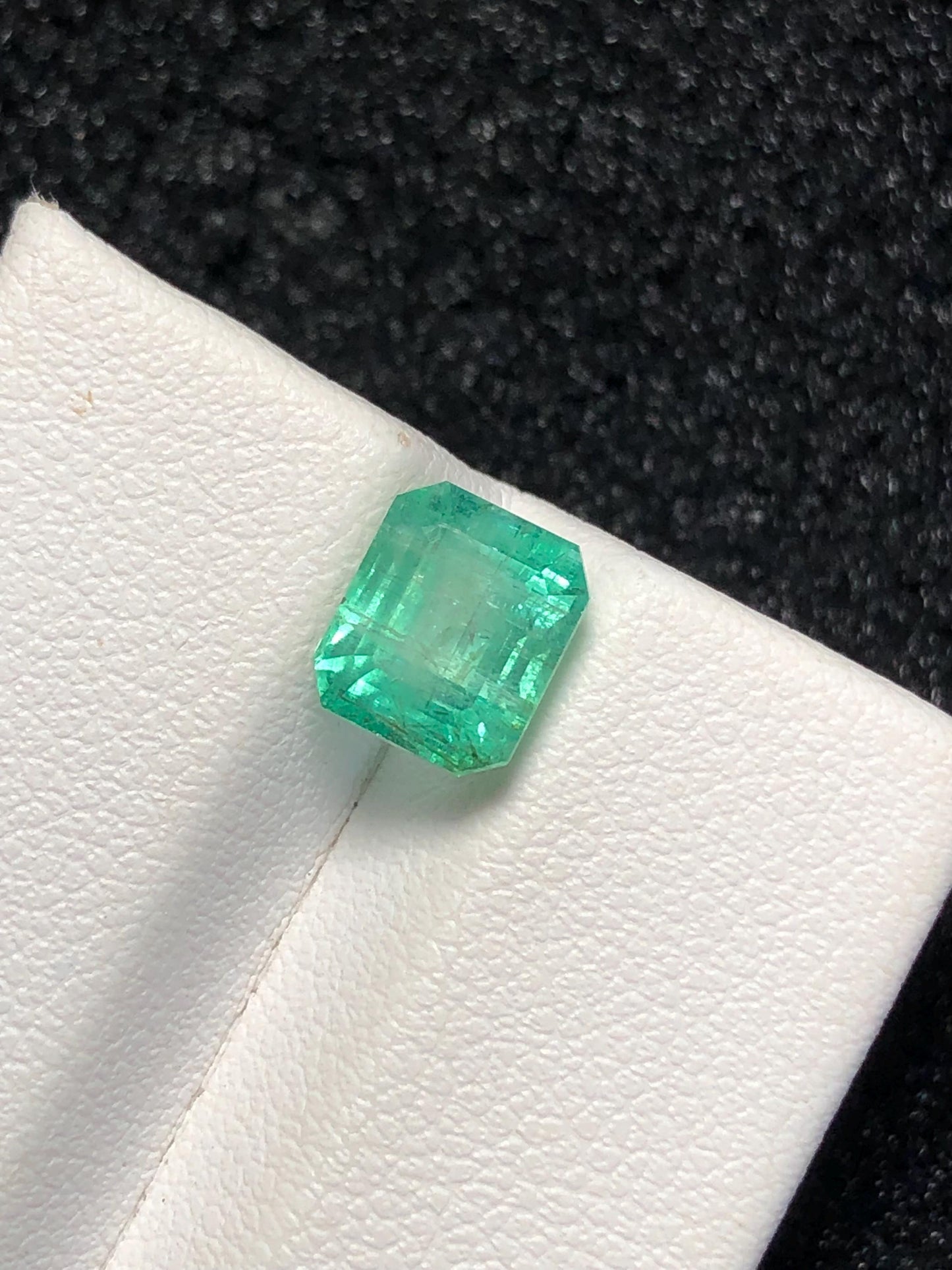Emerald Faceted 2.35 ct - Panjsher Mine Afghanistan