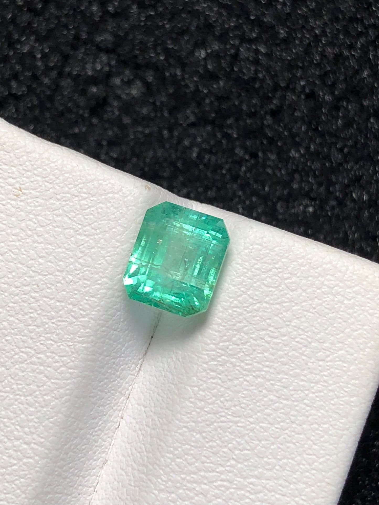 Emerald Faceted 2.35 ct - Panjsher Mine Afghanistan