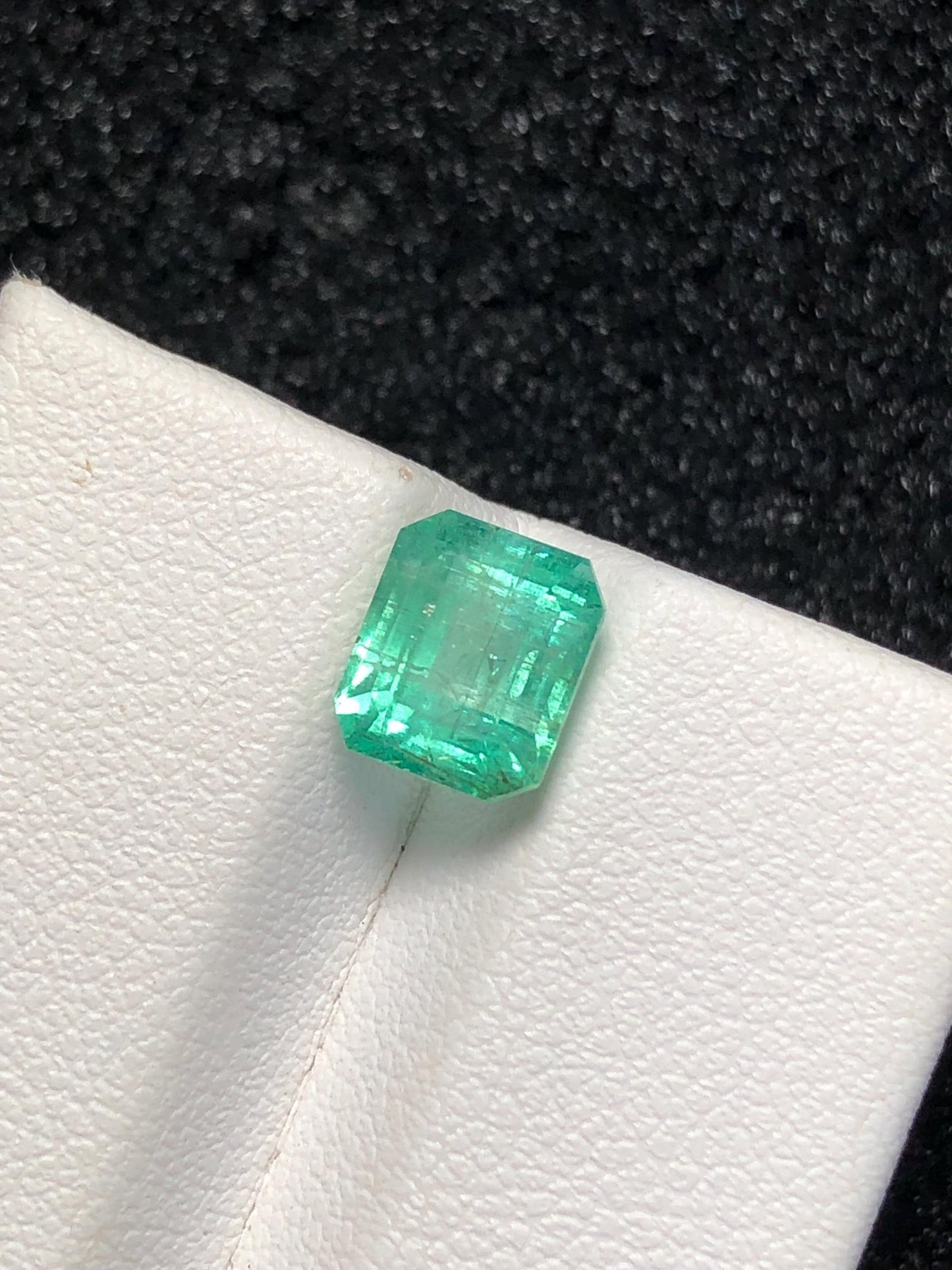 Emerald Faceted 2.35 ct - Panjsher Mine Afghanistan