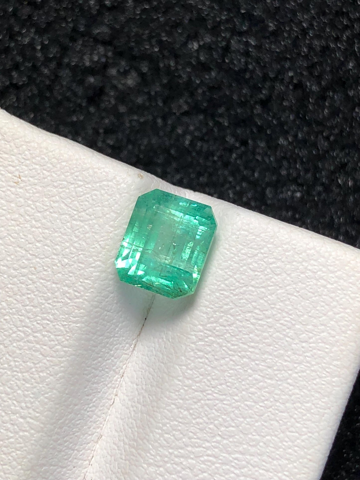 Emerald Faceted 2.35 ct - Panjsher Mine Afghanistan
