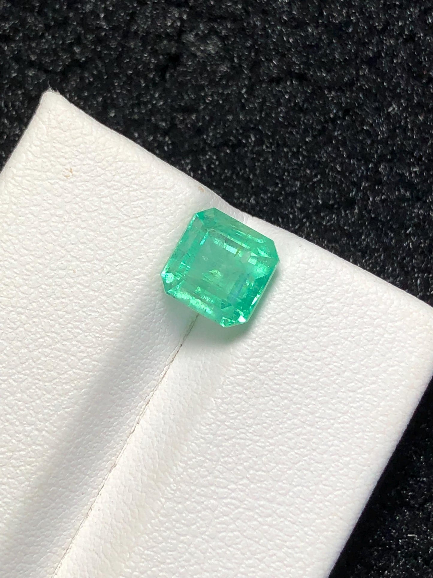 Emerald Faceted 2.25 ct - Panjsher Mine Afghanistan