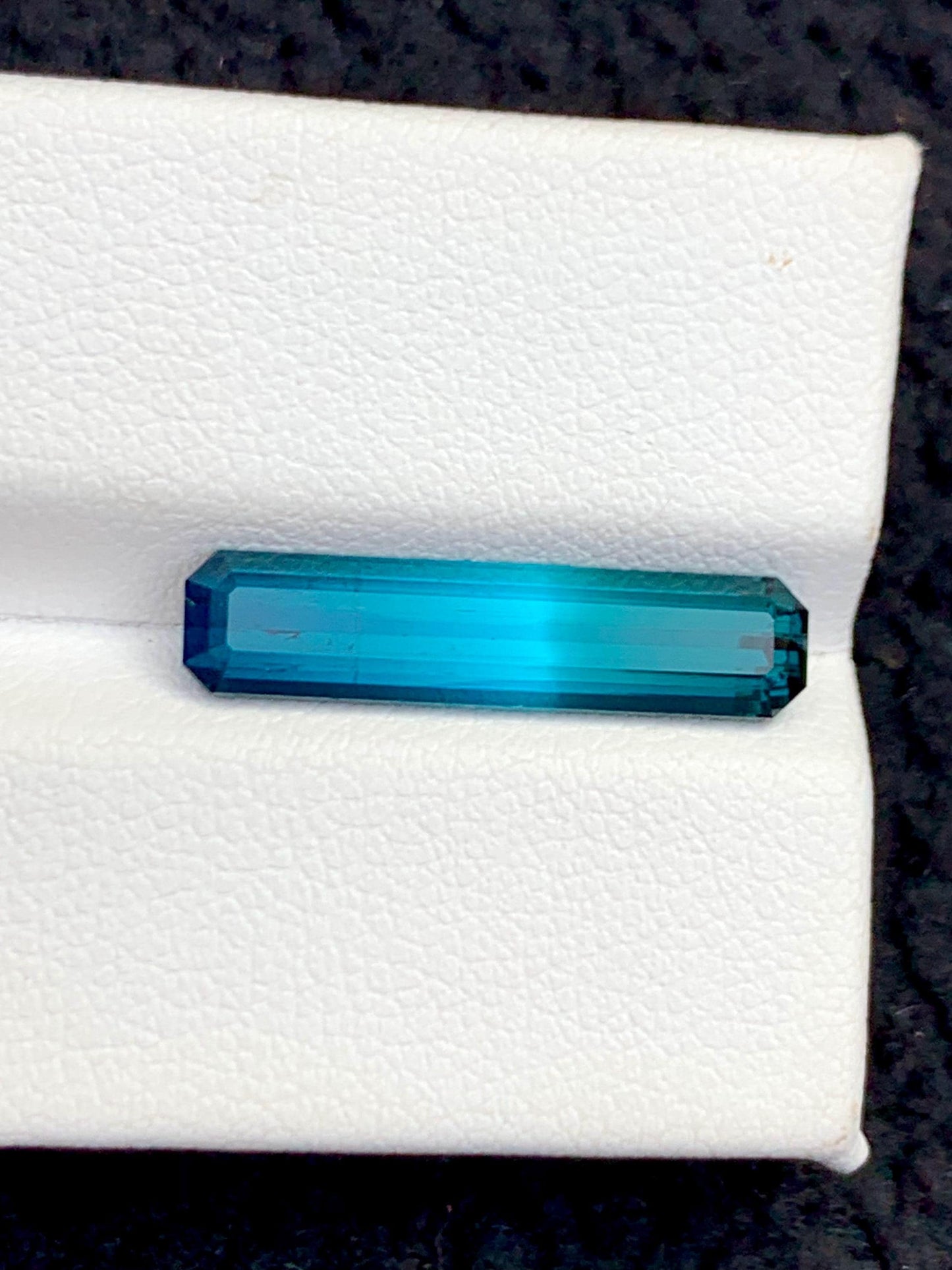 Neon Blue Bi Colour Tourmaline Faceted 4 ct - Rare Collector Cut