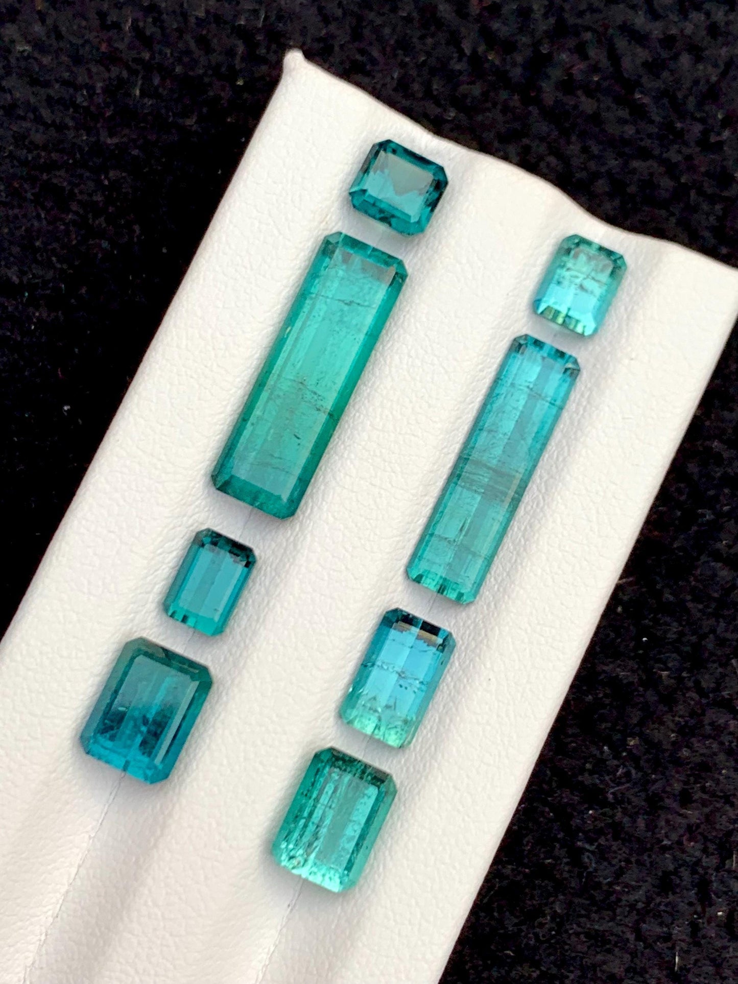 Blue Tourmaline Faceted Lot 17.90 ct - Loose Jewelry Parcel