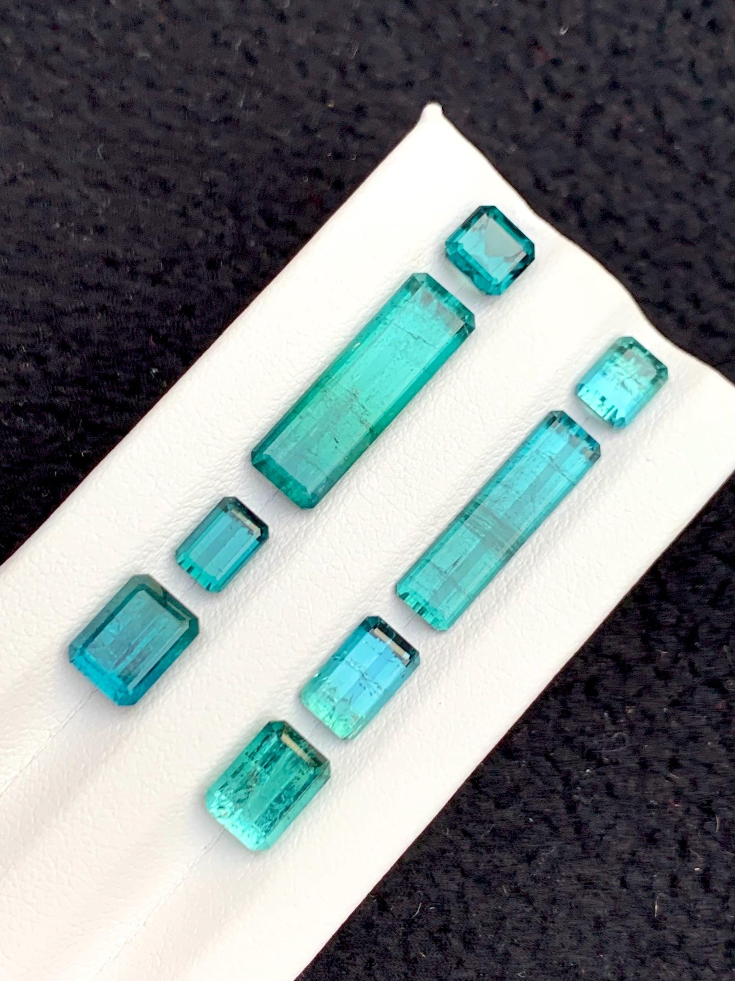 Blue Tourmaline Faceted Lot 17.90 ct - Loose Jewelry Parcel