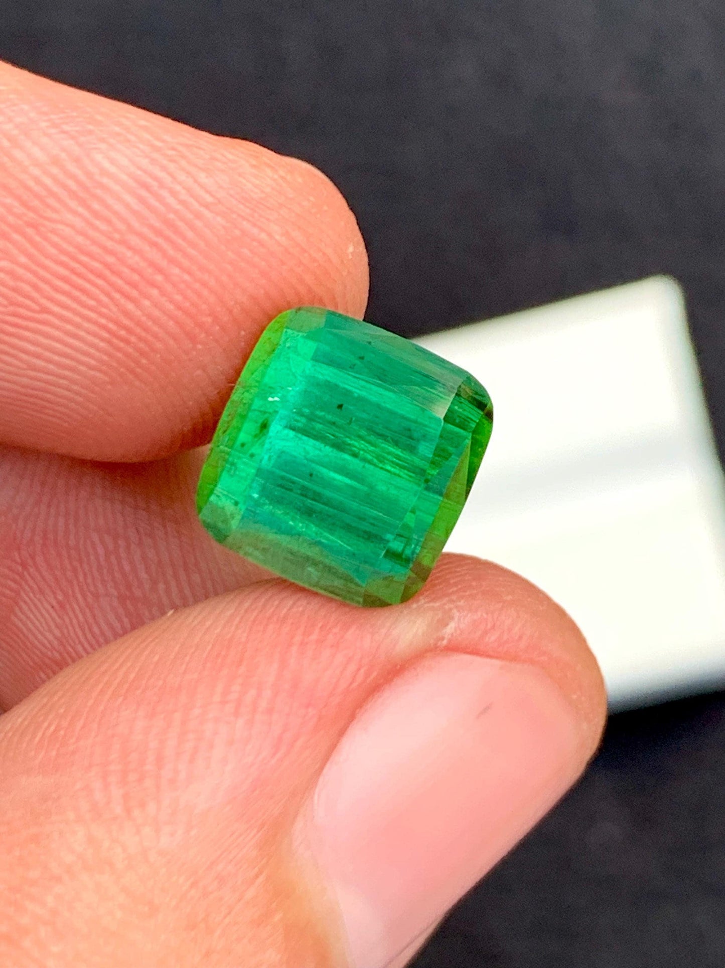 Green Tourmaline Faceted 7.55 ct - Kunar Mines Jewelry Accent