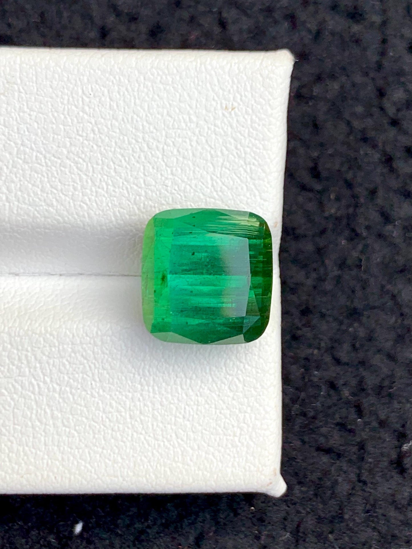 Green Tourmaline Faceted 7.55 ct - Kunar Mines Jewelry Accent