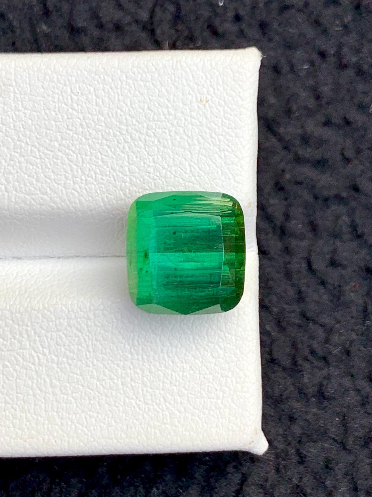 Green Tourmaline Faceted 7.55 ct - Kunar Mines Jewelry Accent