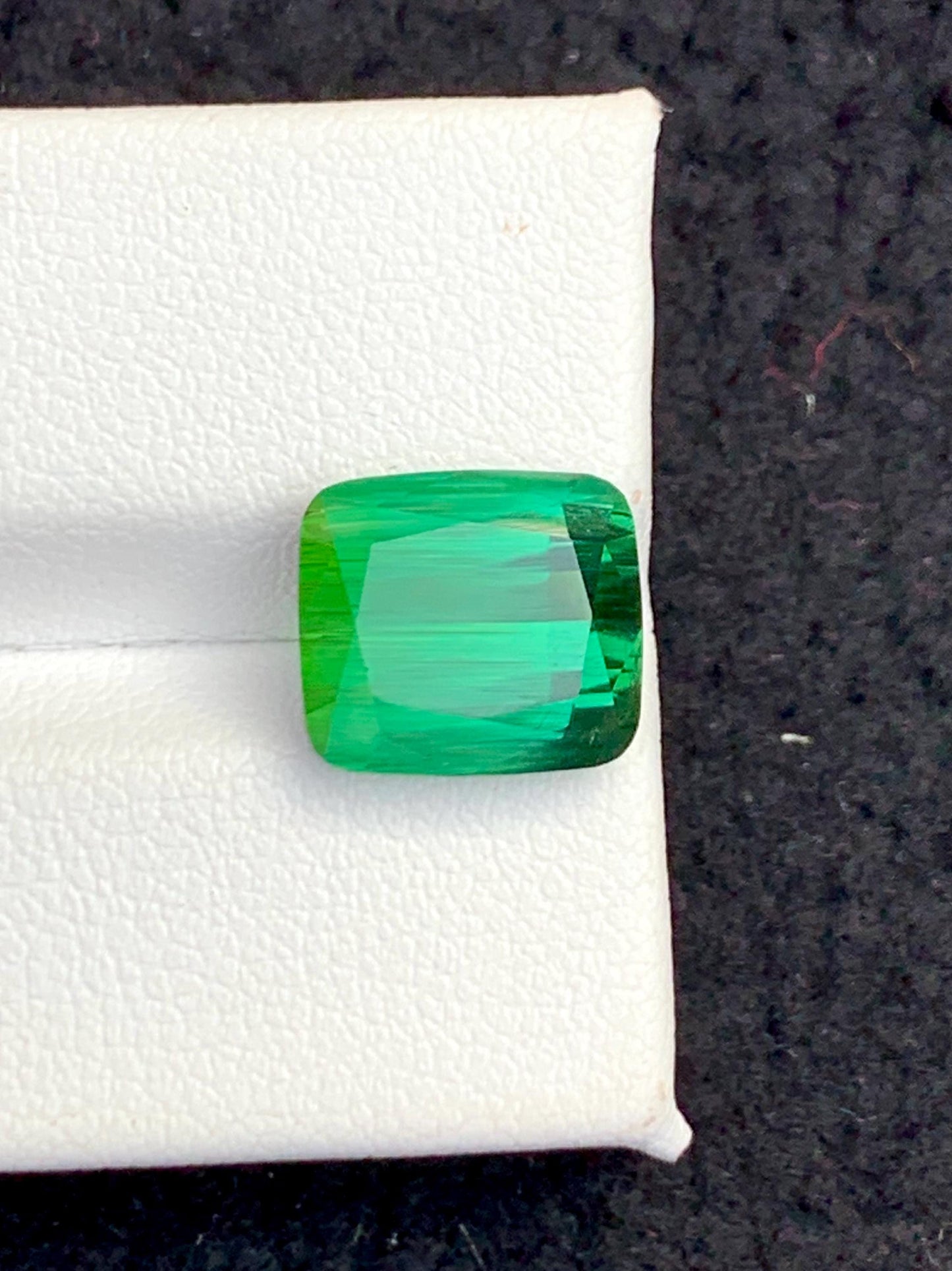 Green Tourmaline Faceted 7.55 ct - Kunar Mines Jewelry Accent