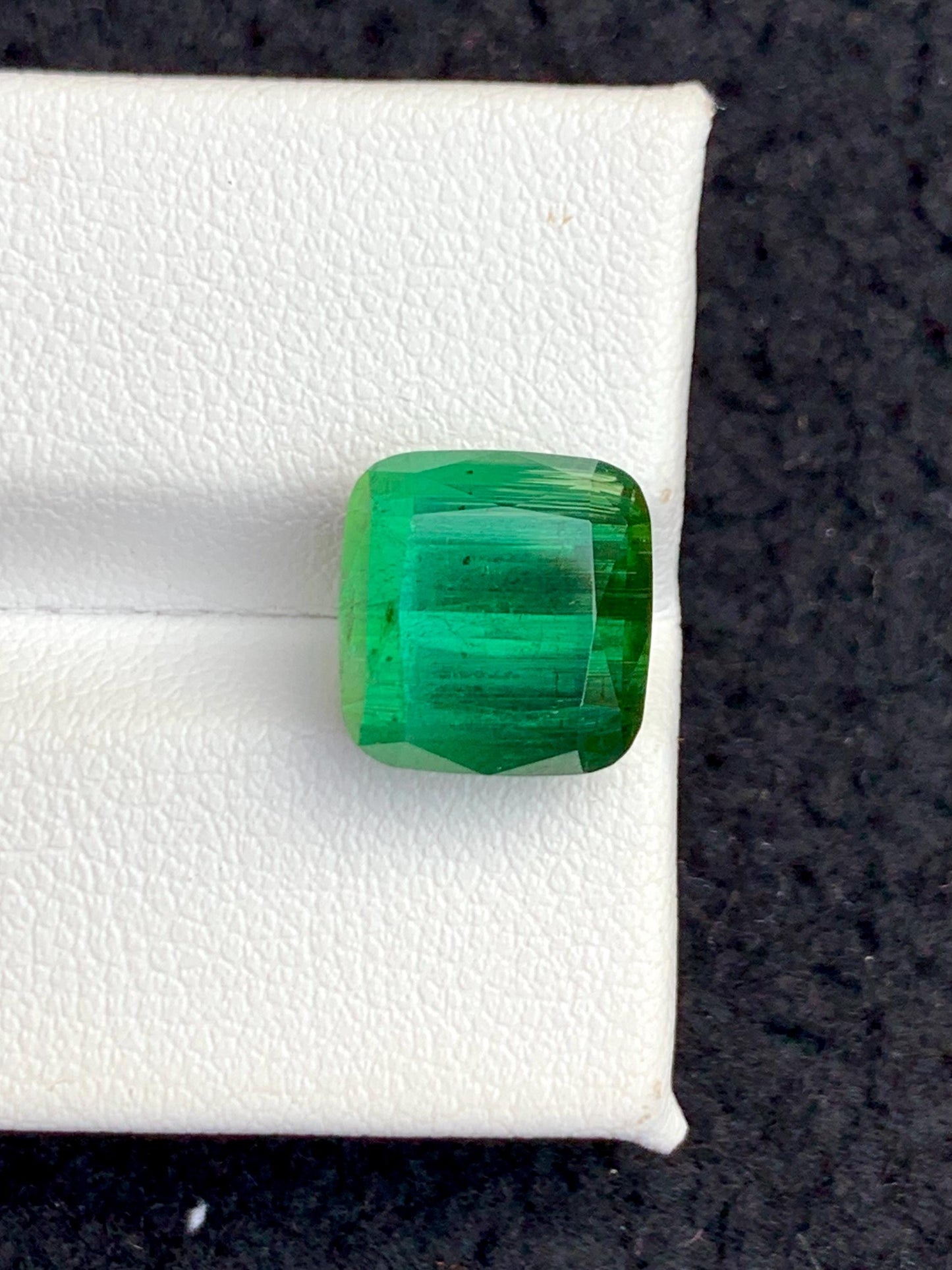 Green Tourmaline Faceted 7.55 ct - Kunar Mines Jewelry Accent