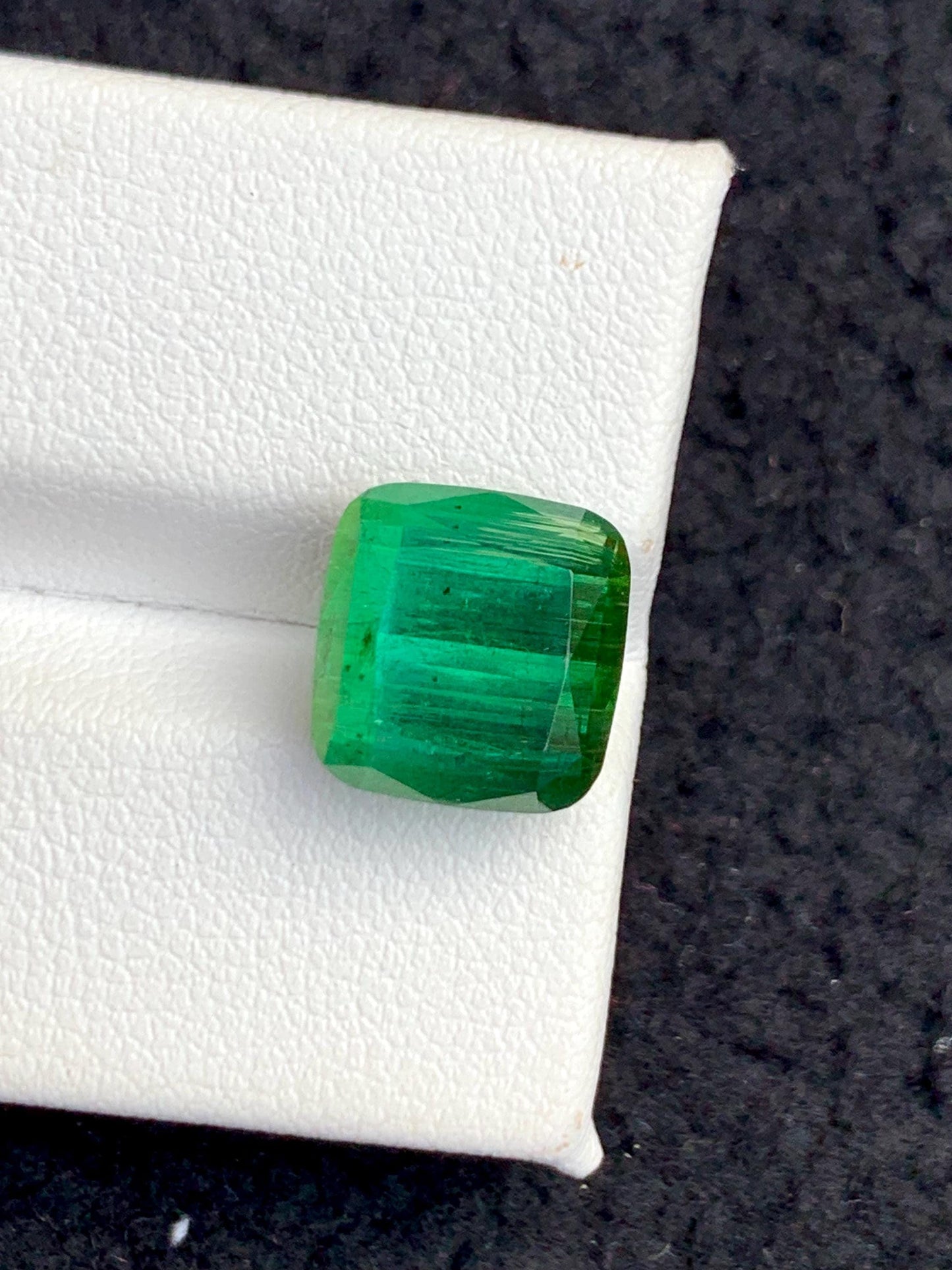 Green Tourmaline Faceted 7.55 ct - Kunar Mines Jewelry Accent