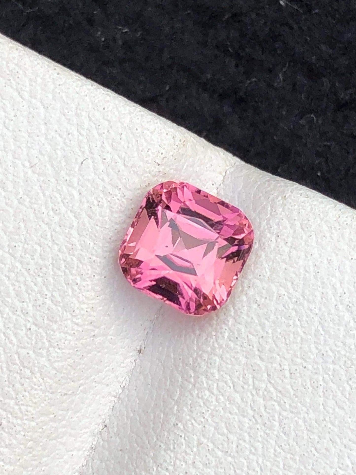 Brownish Pink Tourmaline Faceted 1.75 ct - Calibrated Jewelry Size