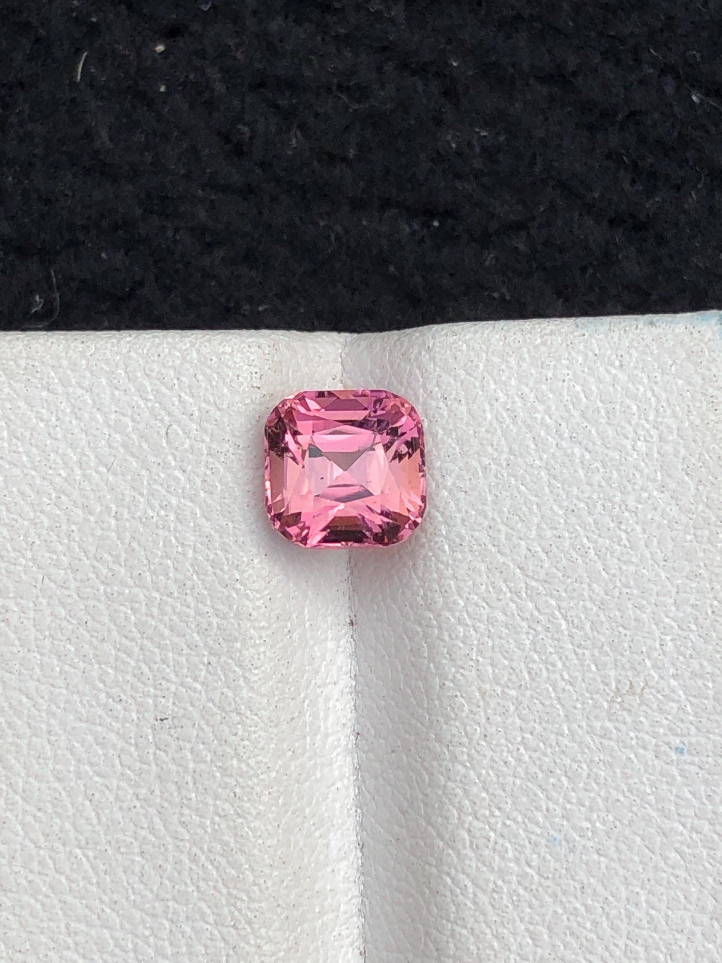 Brownish Pink Tourmaline Faceted 1.75 ct - Calibrated Jewelry Size