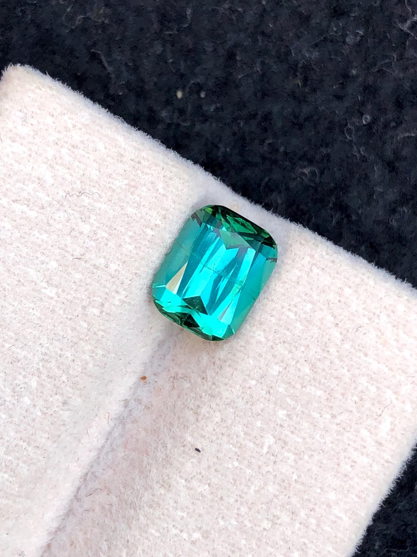 Blue Green Tourmaline Faceted 1.80 ct - Calibrated Ring Size