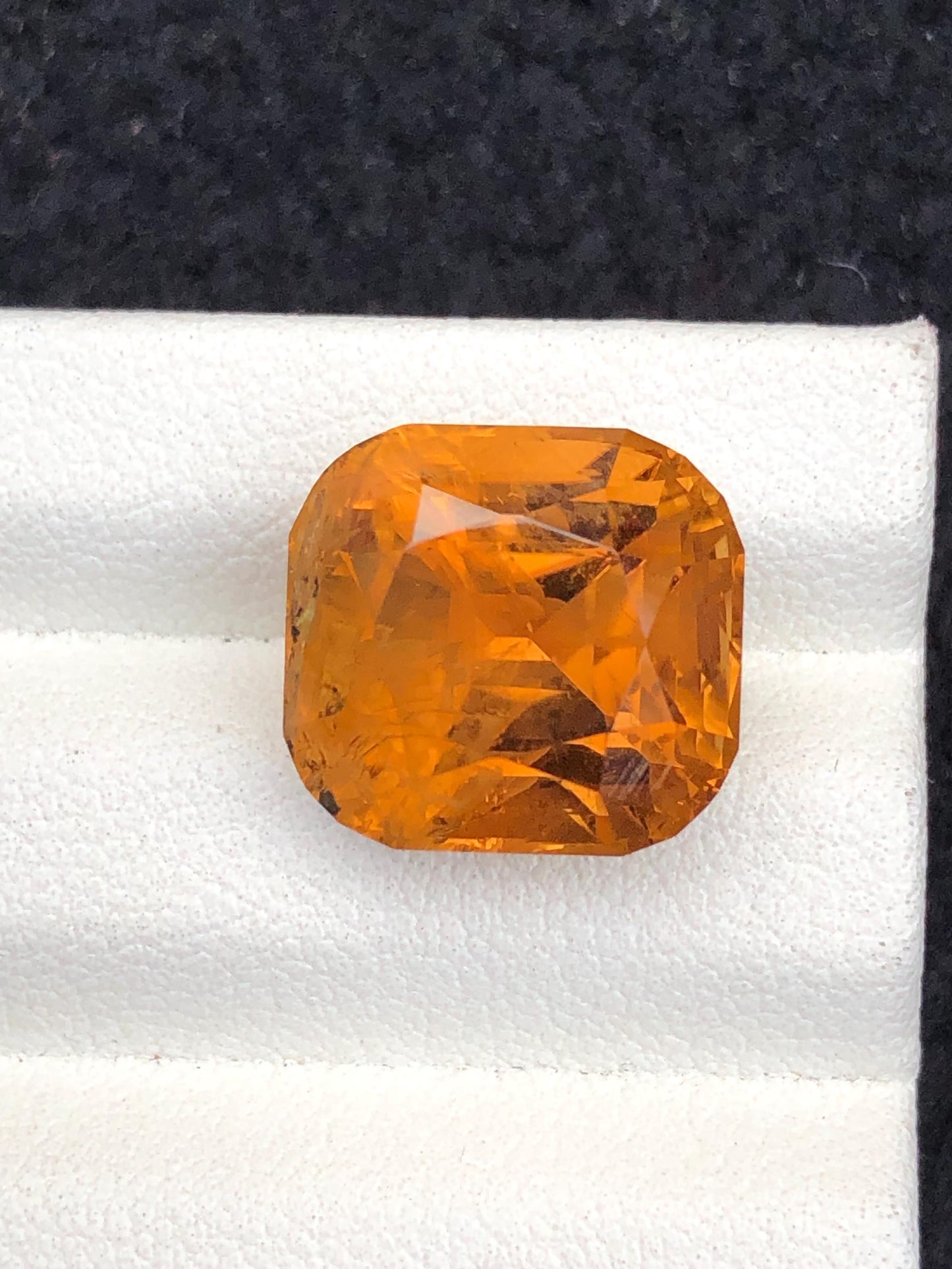 Peach Tourmaline Faceted 12 ct - Pendant Jewelry Highlight