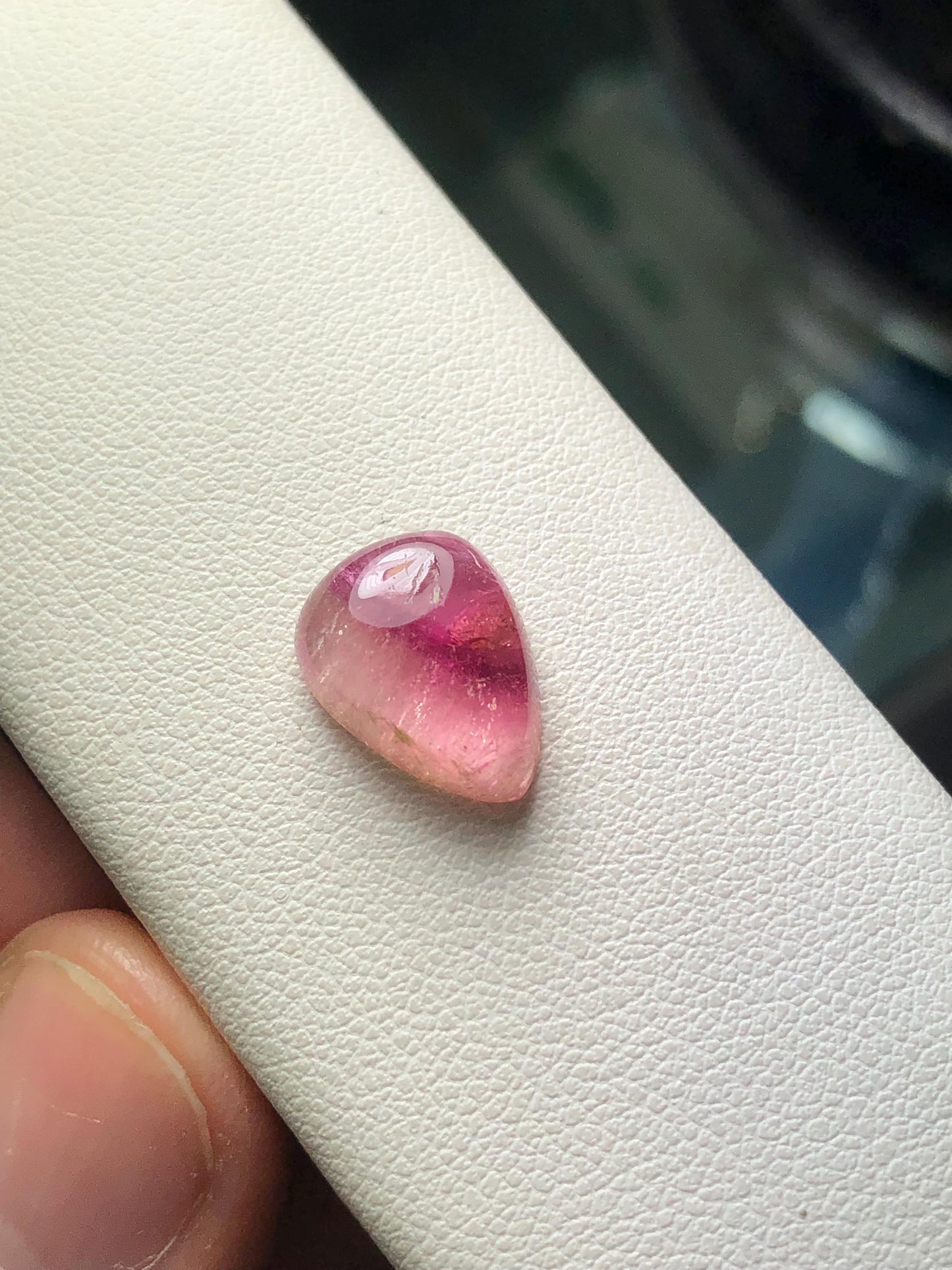 Bi Colour Tourmaline Cabochon 5.50 ct - Pendant Jewelry Design