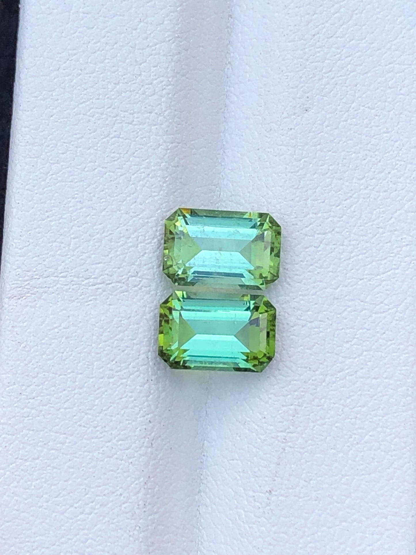 Green Tourmaline Faceted Pair 4 ct - Earrings Matching Stones