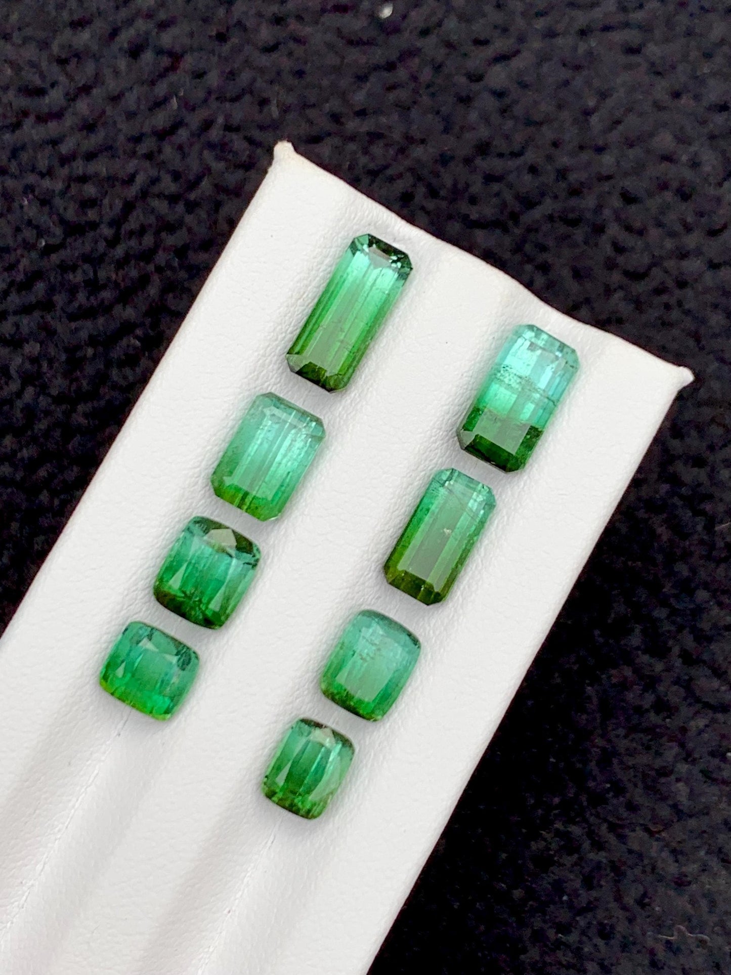 Green Tourmaline Faceted Lot 16 ct - Collector Jewelry Parcel