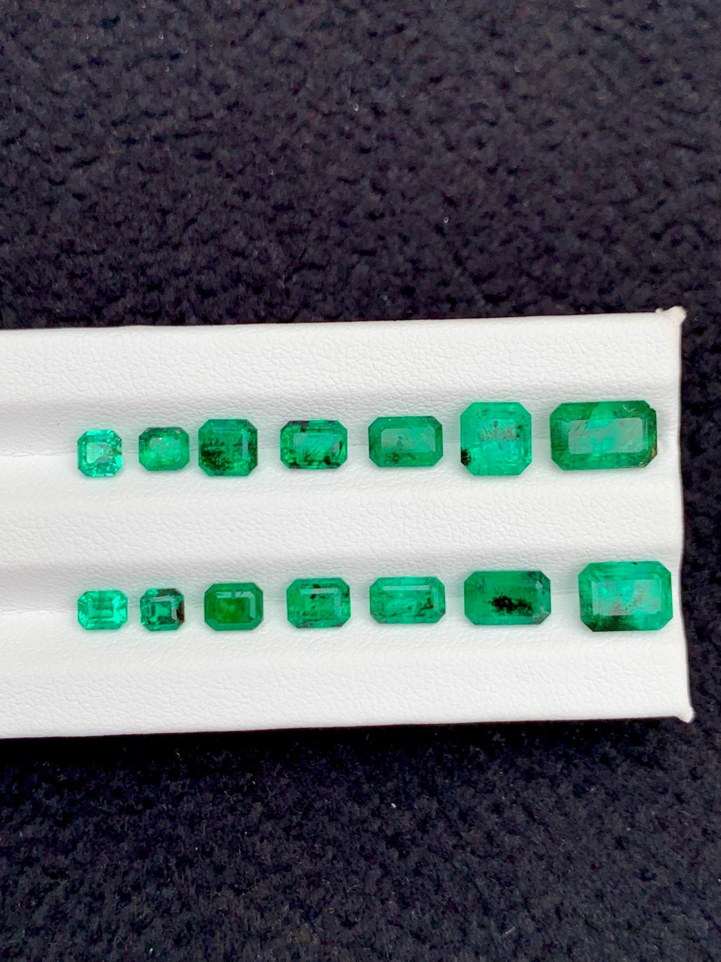 Emerald Faceted 10.50 ct - Swat Mines Engagement Jewelry