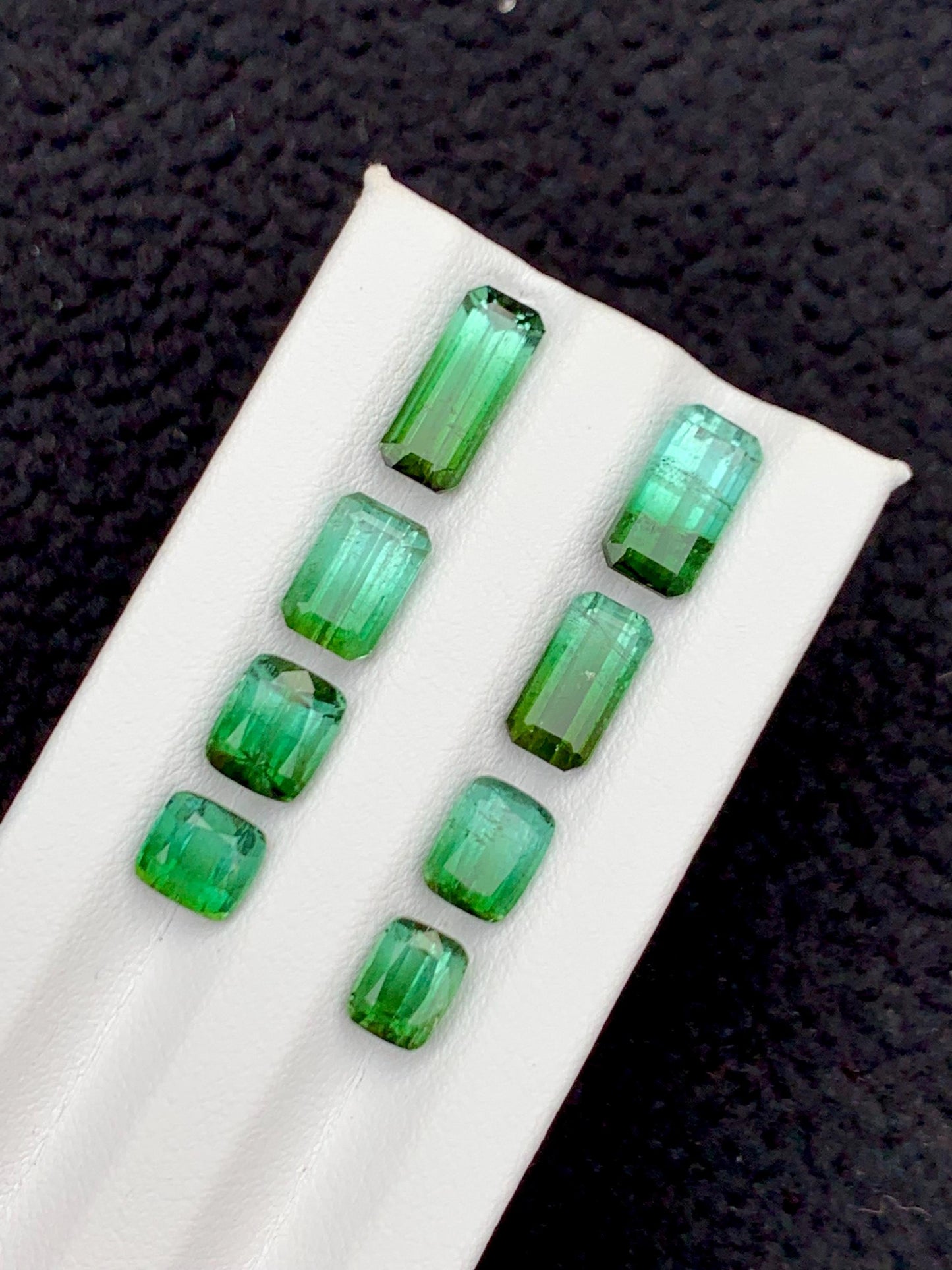 Green Tourmaline Faceted Lot 16 ct - Collector Jewelry Parcel