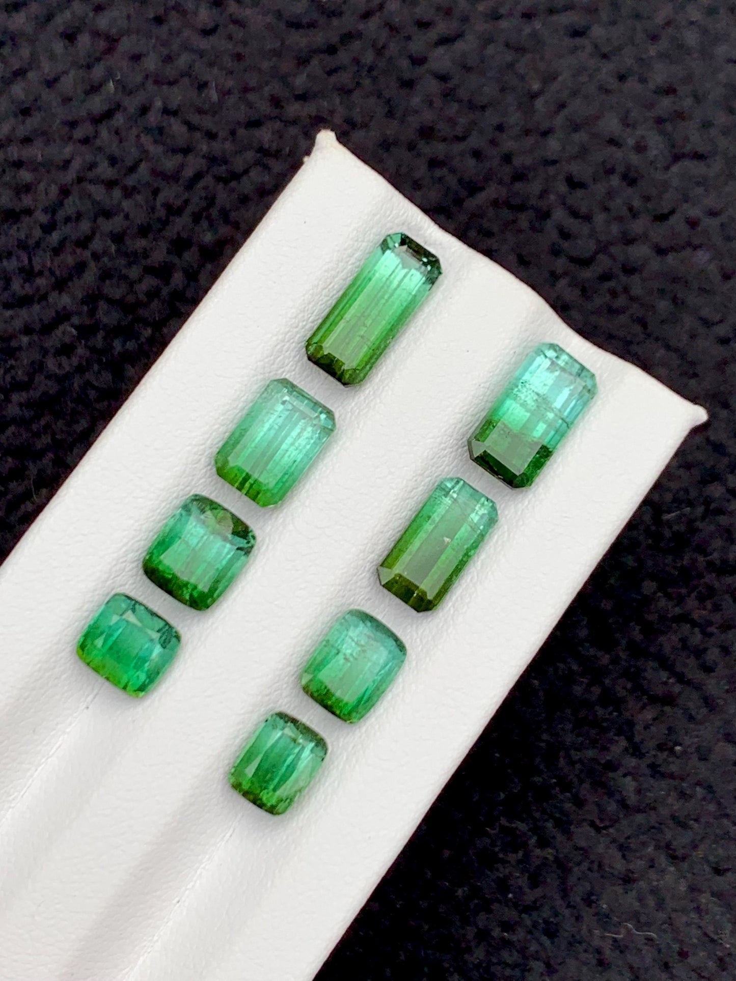 Green Tourmaline Faceted Lot 16 ct - Collector Jewelry Parcel