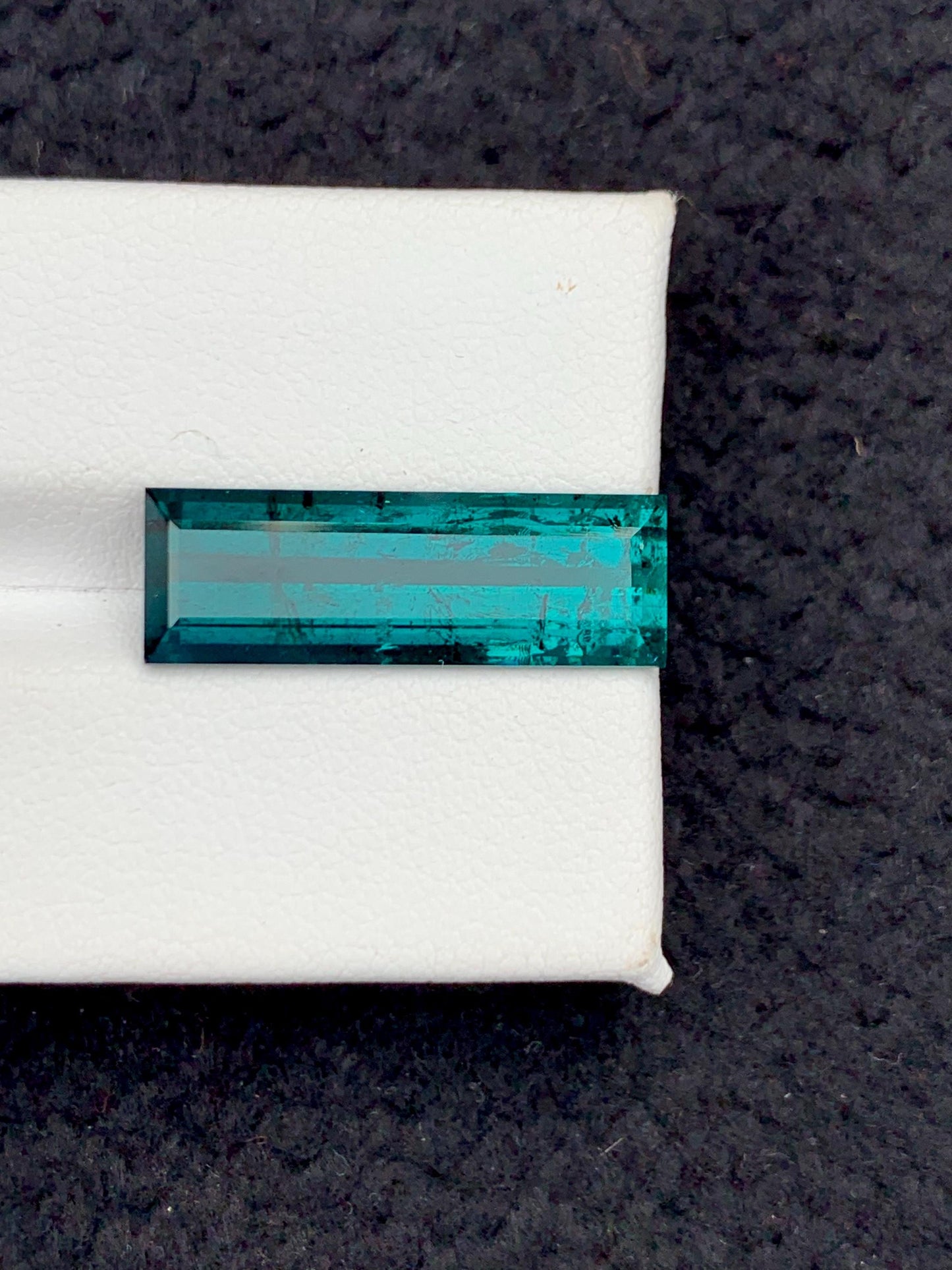 Indicolite Tourmaline Faceted 8.55 ct - Fine Jewelry Accent