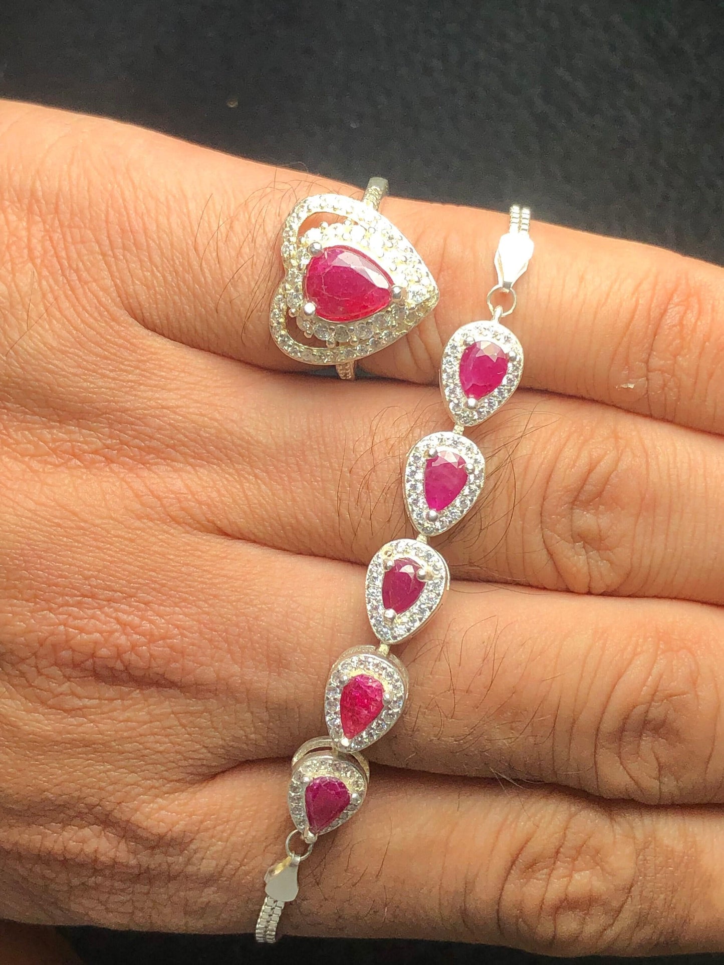 مجموعة خاتم وسوار من الياقوت، فضة 925، منجم جاغدالي.