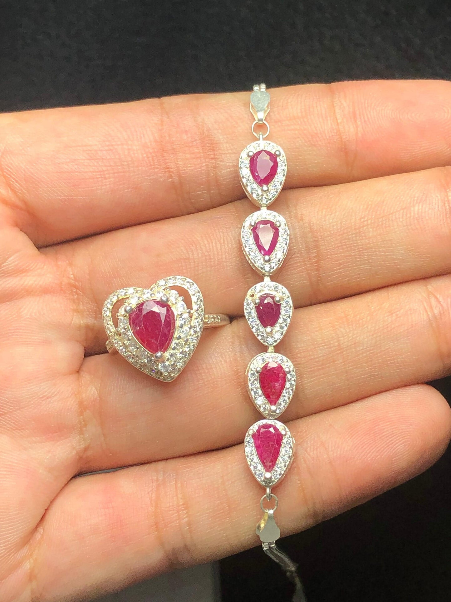 مجموعة خاتم وسوار من الياقوت، فضة 925، منجم جاغدالي.