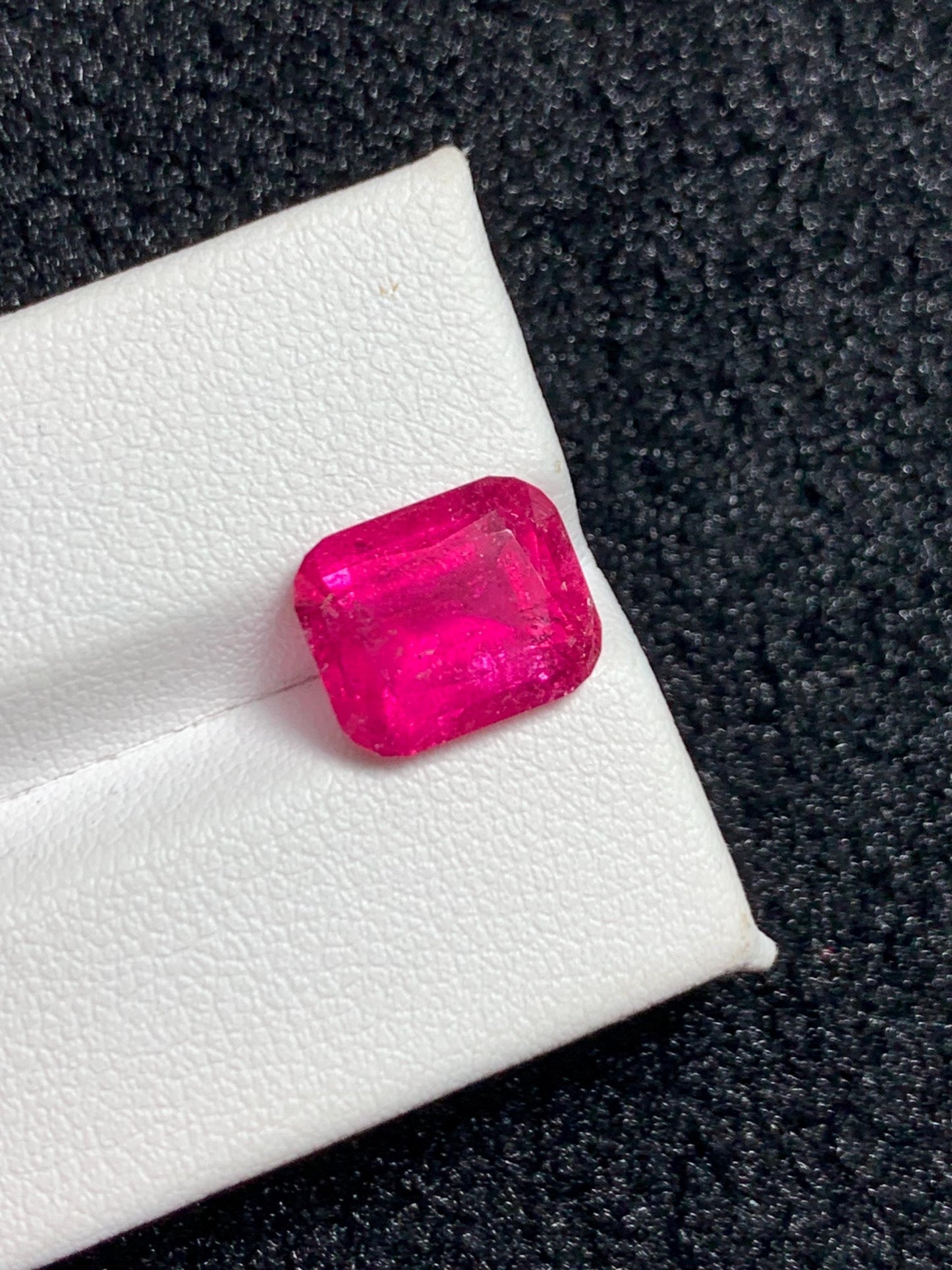 Rubellite Tourmaline Faceted 4.25 ct - Statement Jewelry Stone