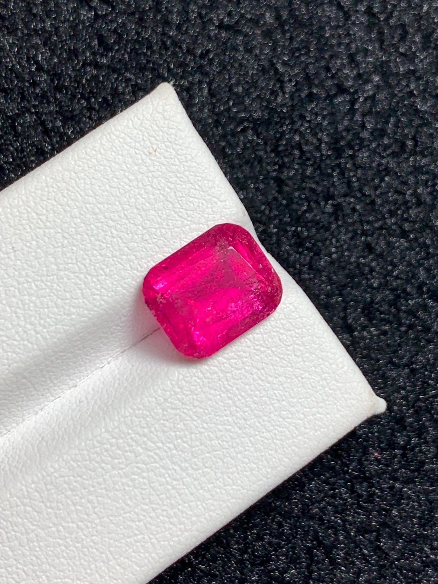 Rubellite Tourmaline Faceted 4.25 ct - Statement Jewelry Stone