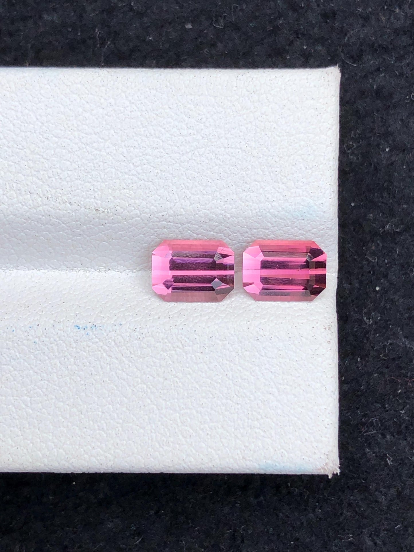 Pink Tourmaline Pair 2.15 ct - Earrings Matching Stones