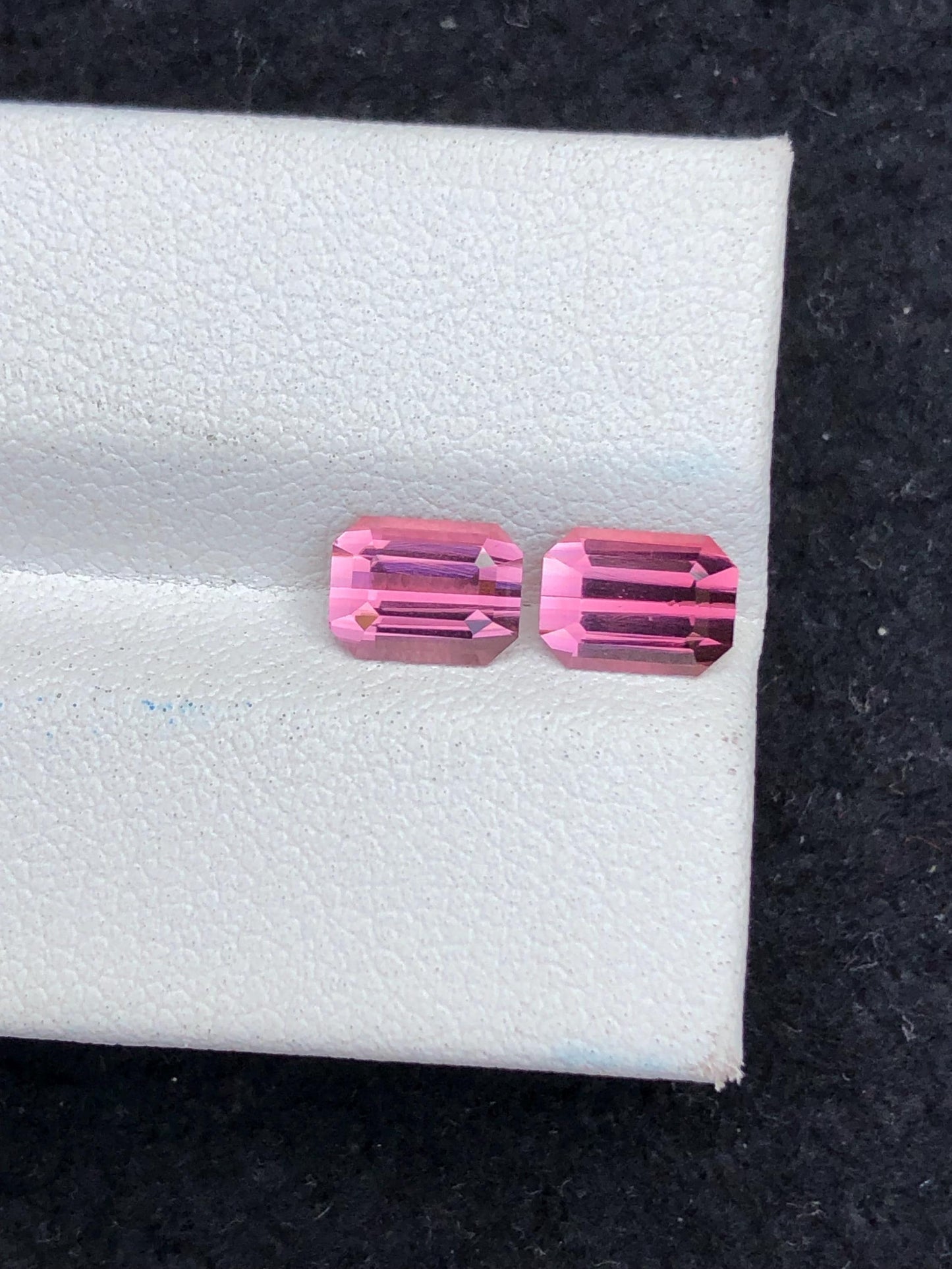 Pink Tourmaline Pair 2.15 ct - Earrings Matching Stones