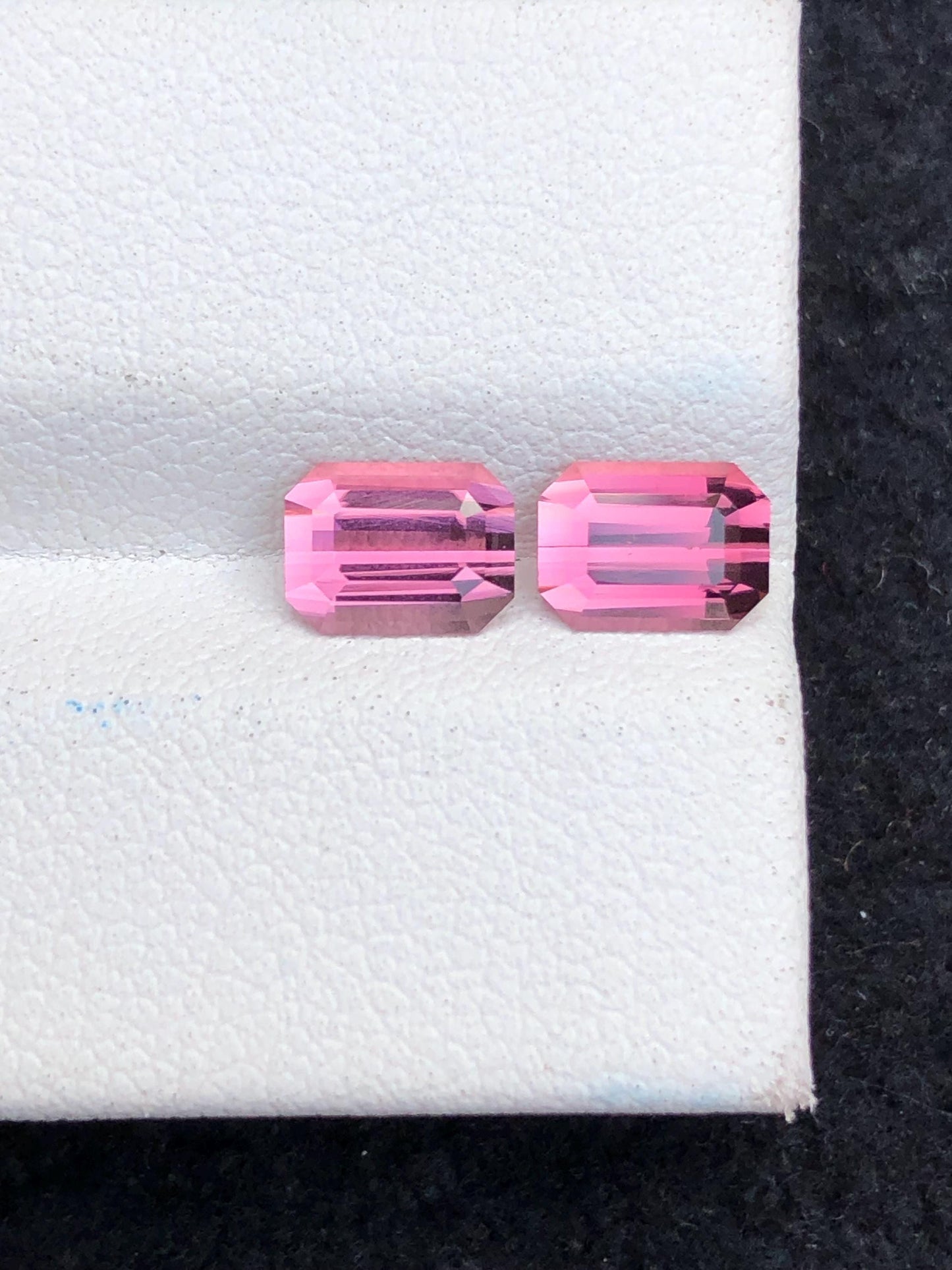 Pink Tourmaline Pair 2.15 ct - Earrings Matching Stones