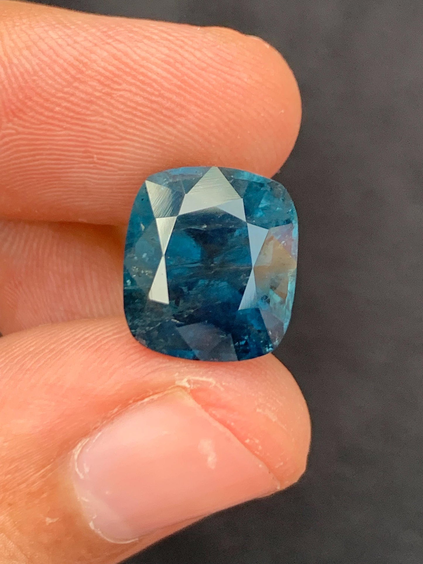 Indicolite Tourmaline Faceted 8.30 ct - Collector Jewelry Stone