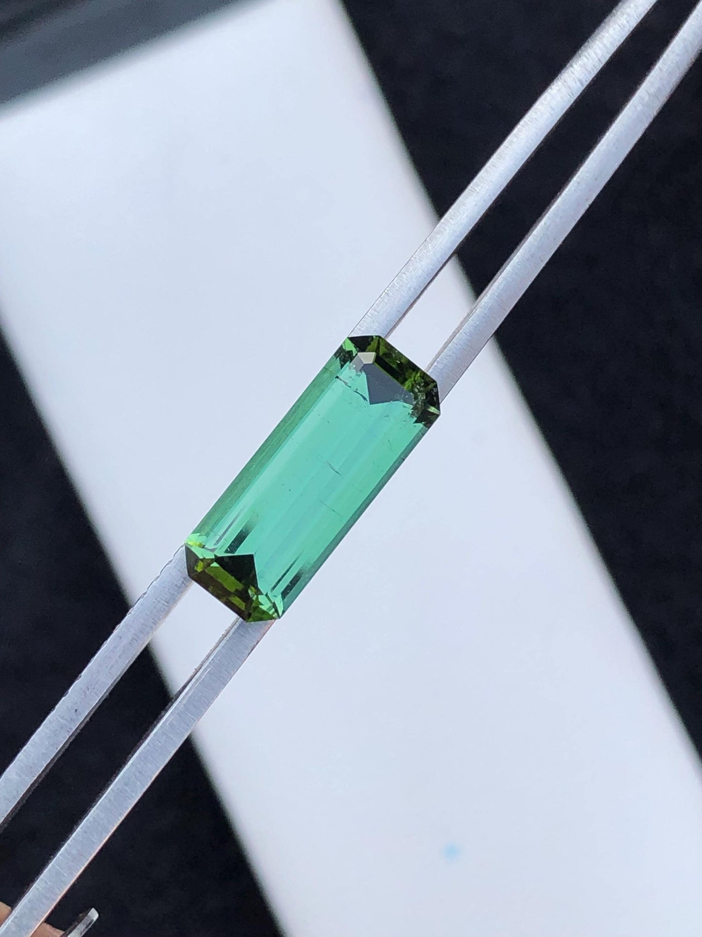 Green Tourmaline Faceted 2.80 ct - Calibrated Cut for Setting