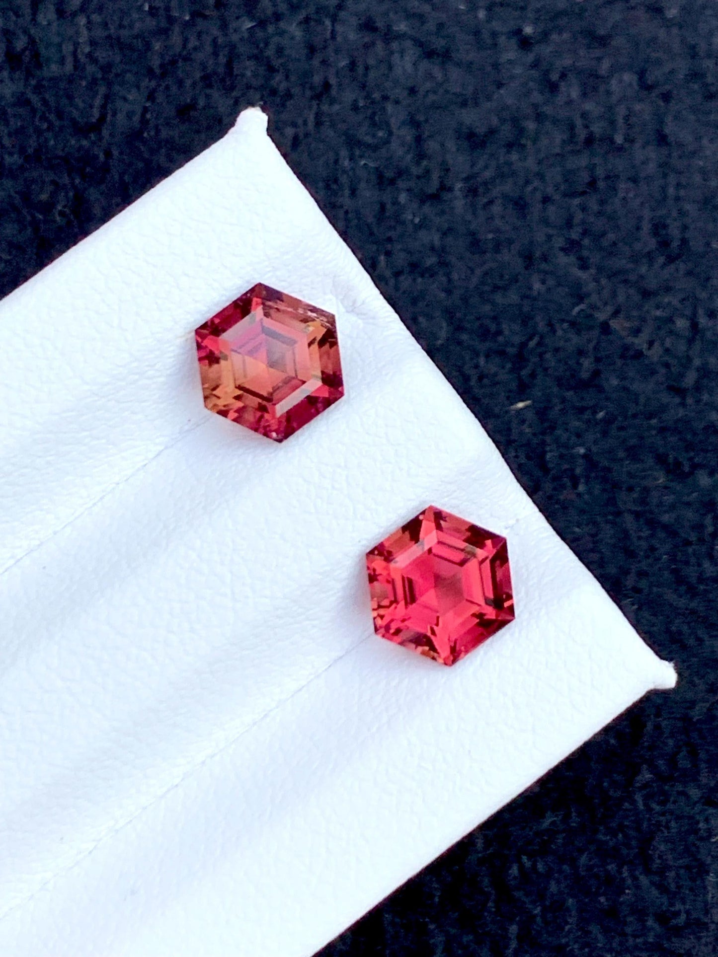 Pink Tourmaline Faceted 2.90 ct - Earrings Matching Stones