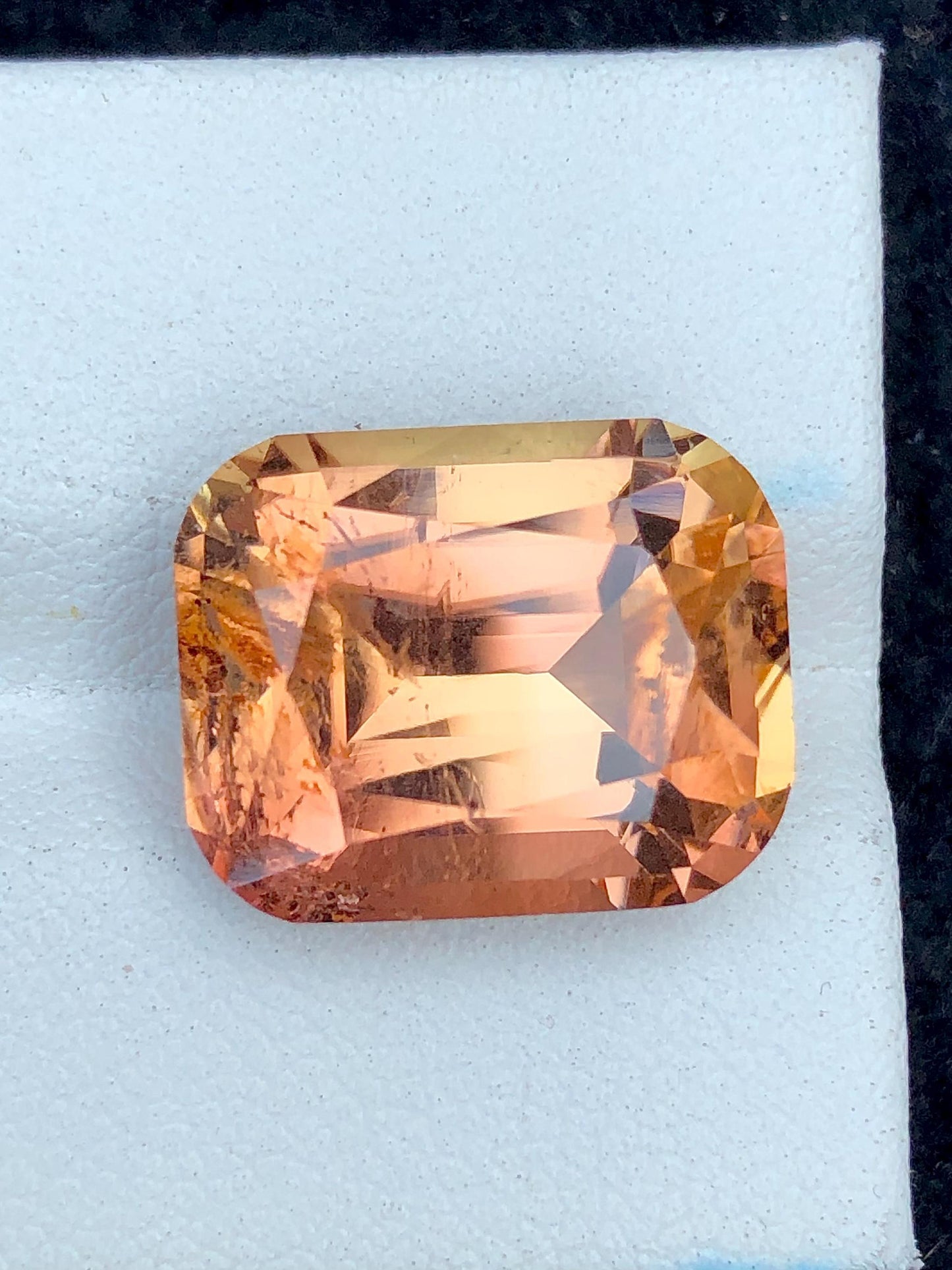 Oven Flame Tourmaline Faceted 12.90 ct - Rare Collector Gem