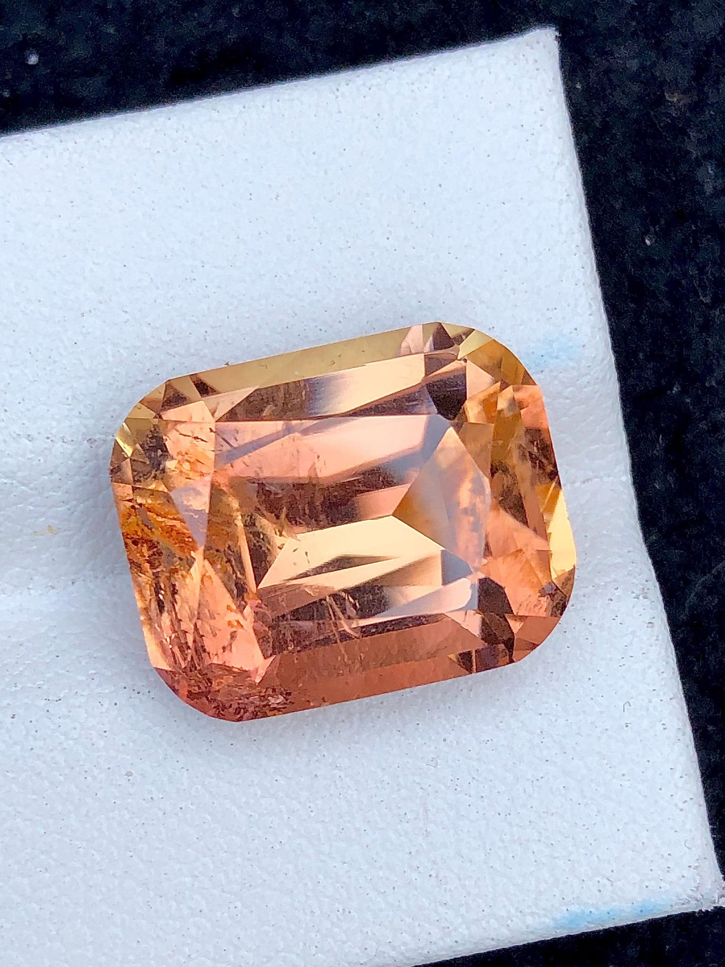 Oven Flame Tourmaline Faceted 12.90 ct - Rare Collector Gem