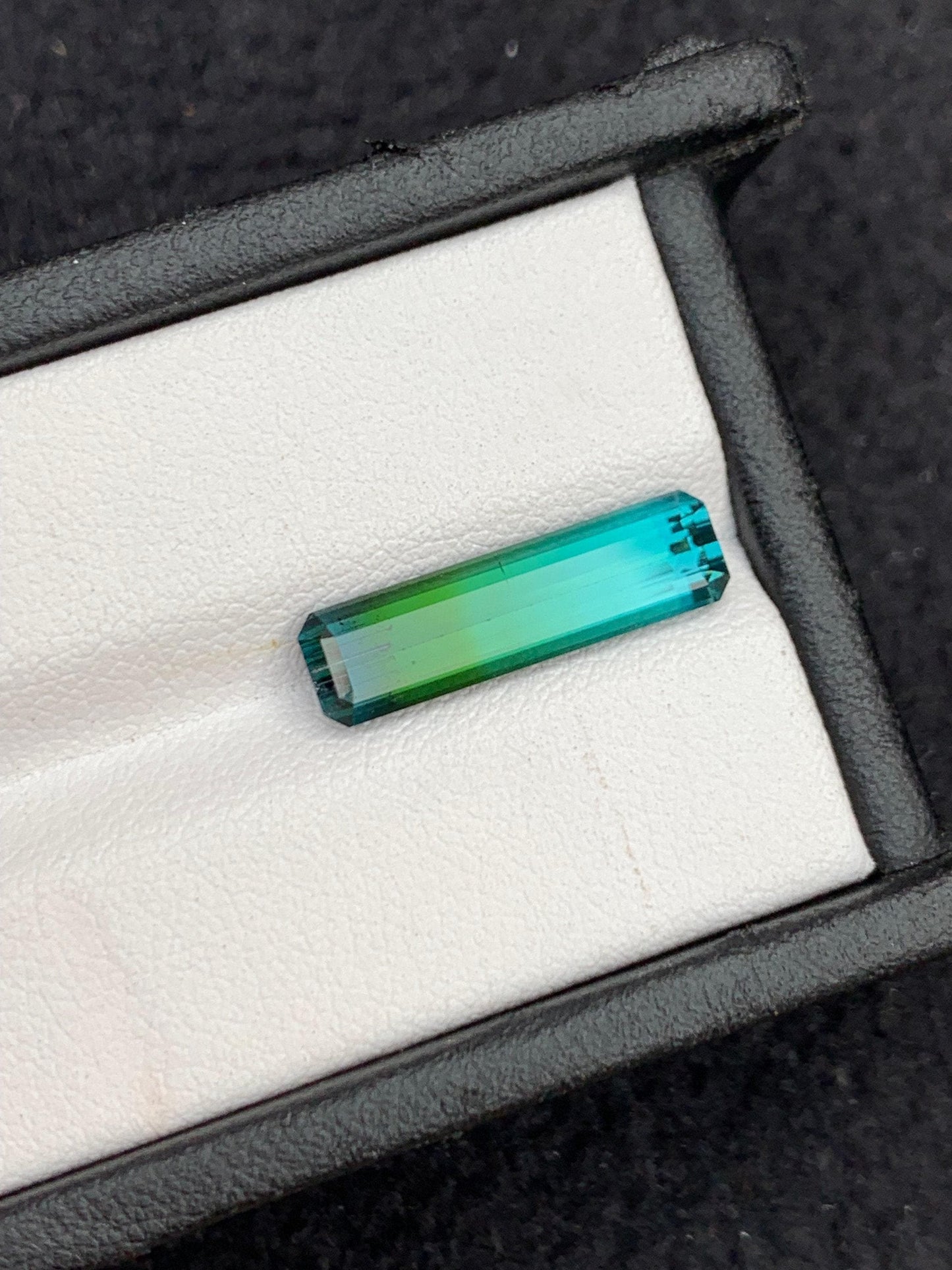 Blue Green Tourmaline Faceted 4.50 ct - Elongated Cut Gem