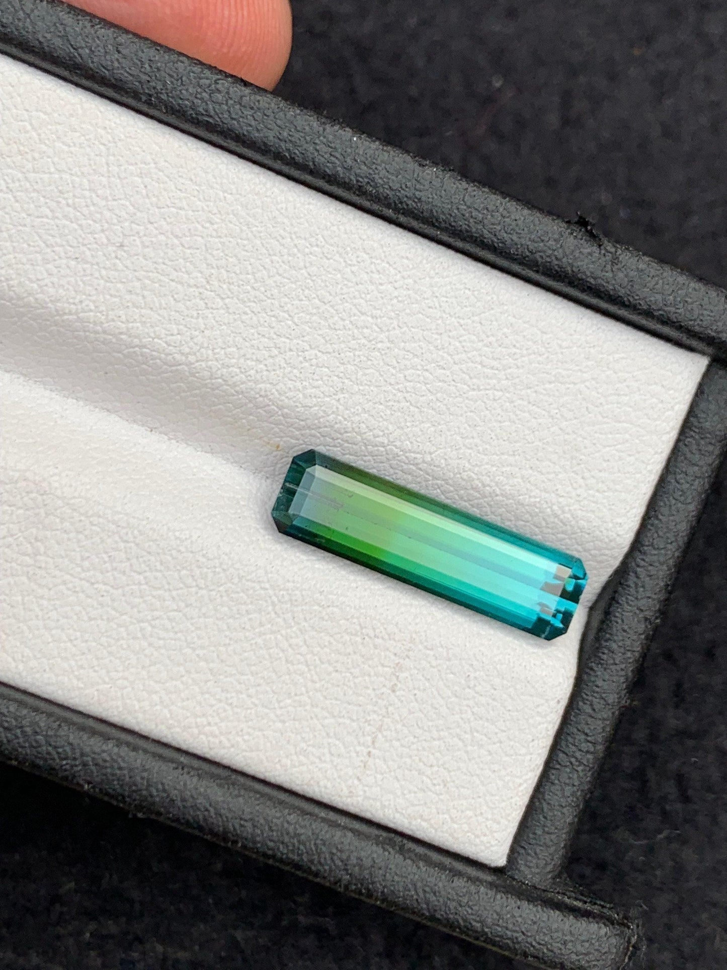 Blue Green Tourmaline Faceted 4.50 ct - Elongated Cut Gem
