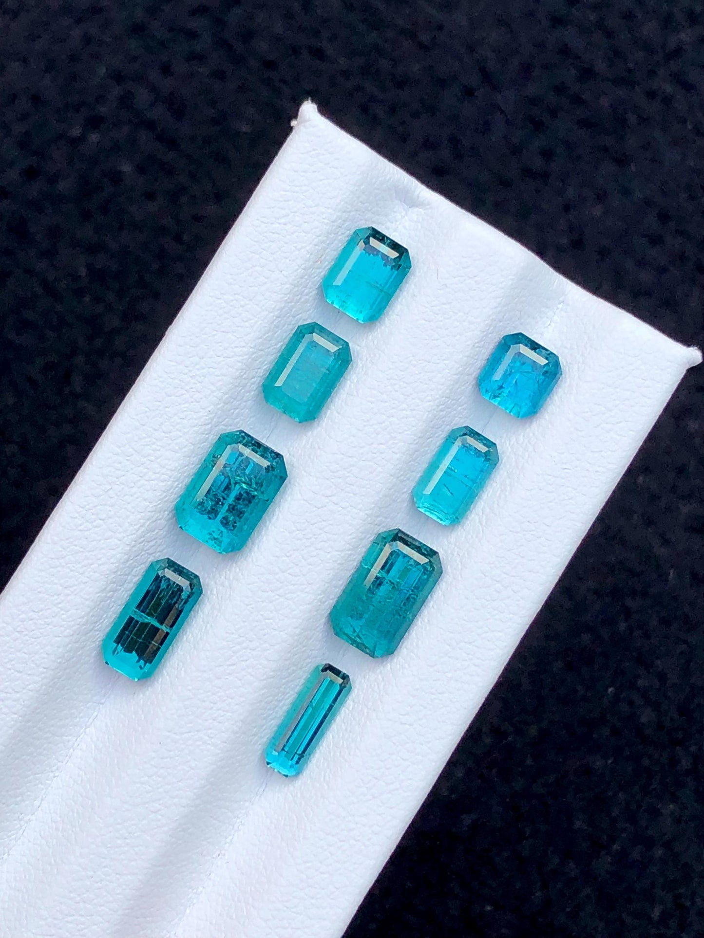 Neon Blue Tourmaline Faceted Lot 11.45 ct - Statement Jewelry Gems