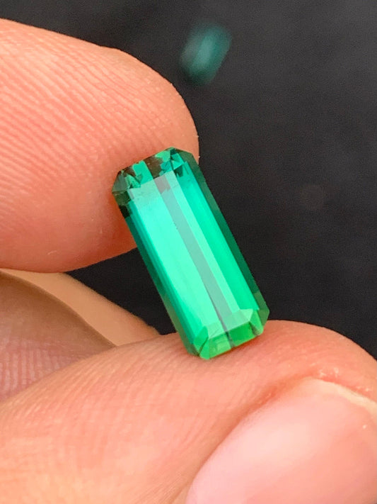 Green Tourmaline Faceted 2.40 ct - Calibrated Setting Gem