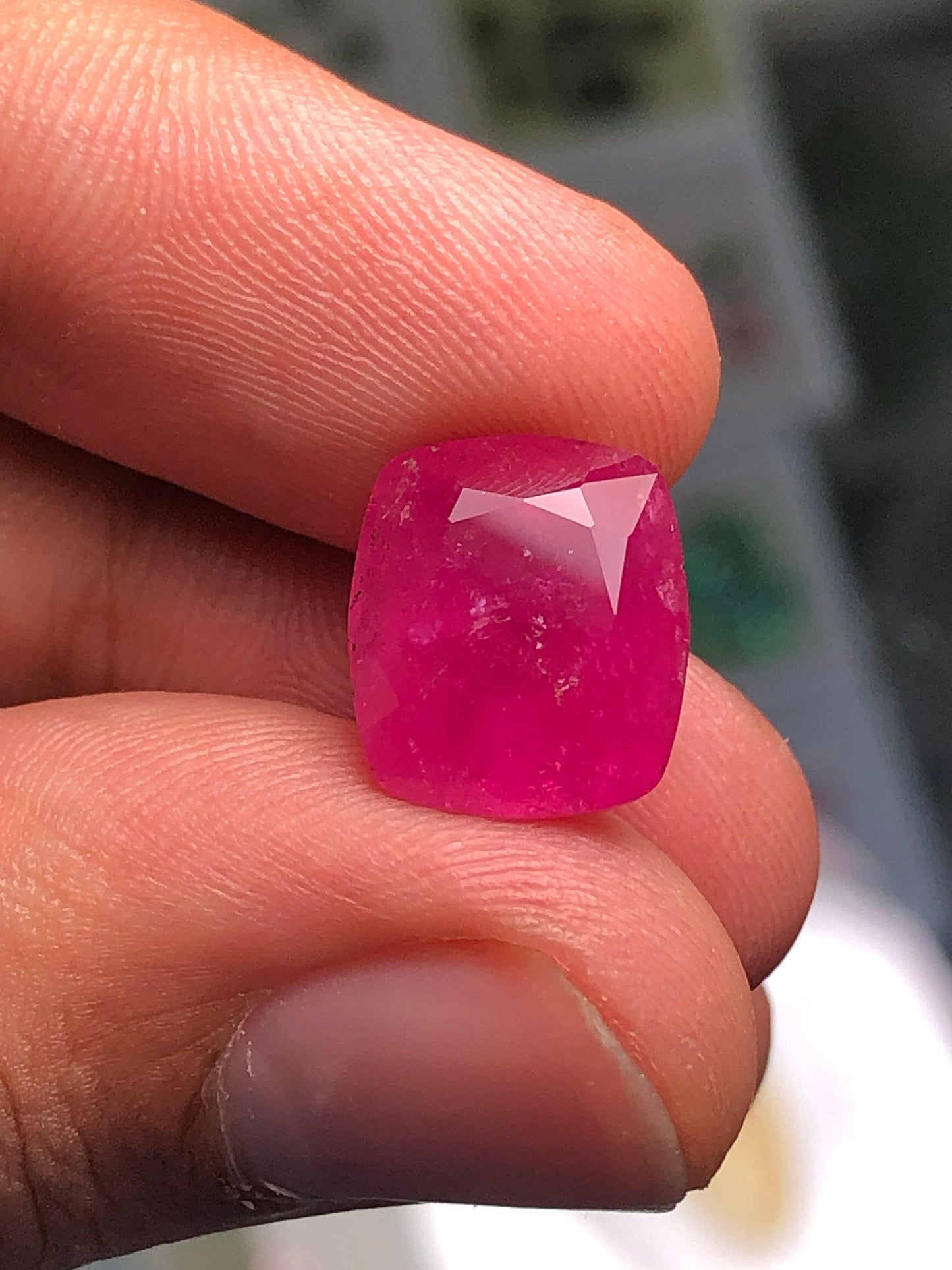 Rubellite Tourmaline Faceted 8 ct - Natural Bridal Jewelry Gem