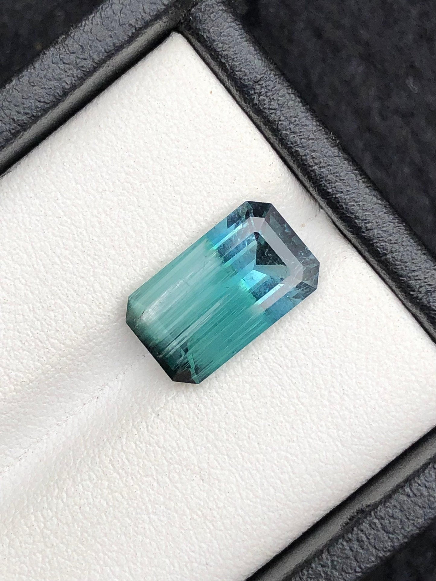 Neon Blue Cat’s Eye Tourmaline Faceted 4.55 ct - Rare Collector Gem