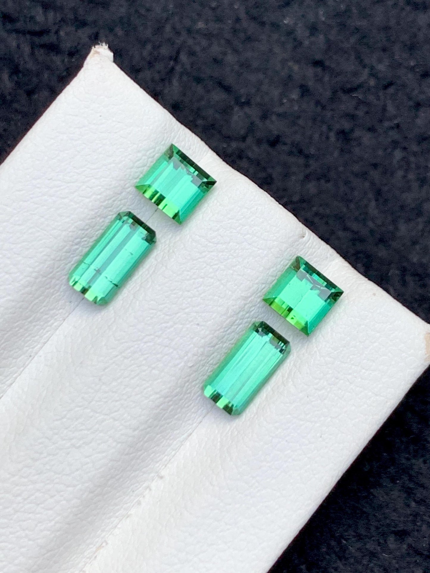 Green Tourmaline Faceted Pair 2.60 ct - Matching Engagement Gems