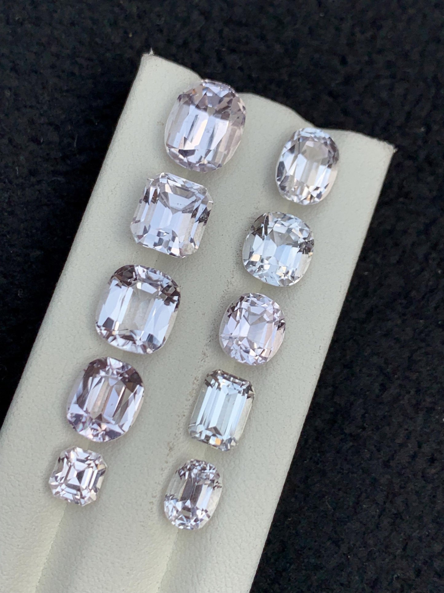 Kunzite Faceted Lot 33 ct - Collector Jewelry Stones