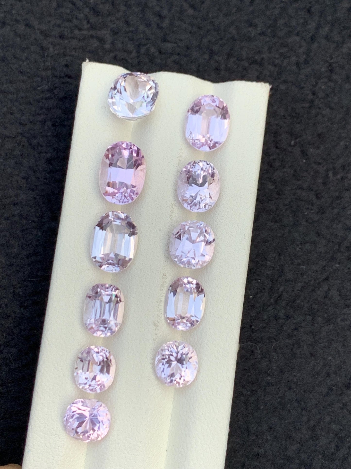 Kunzite Faceted Lot 31 ct - Collector Jewelry Parcel